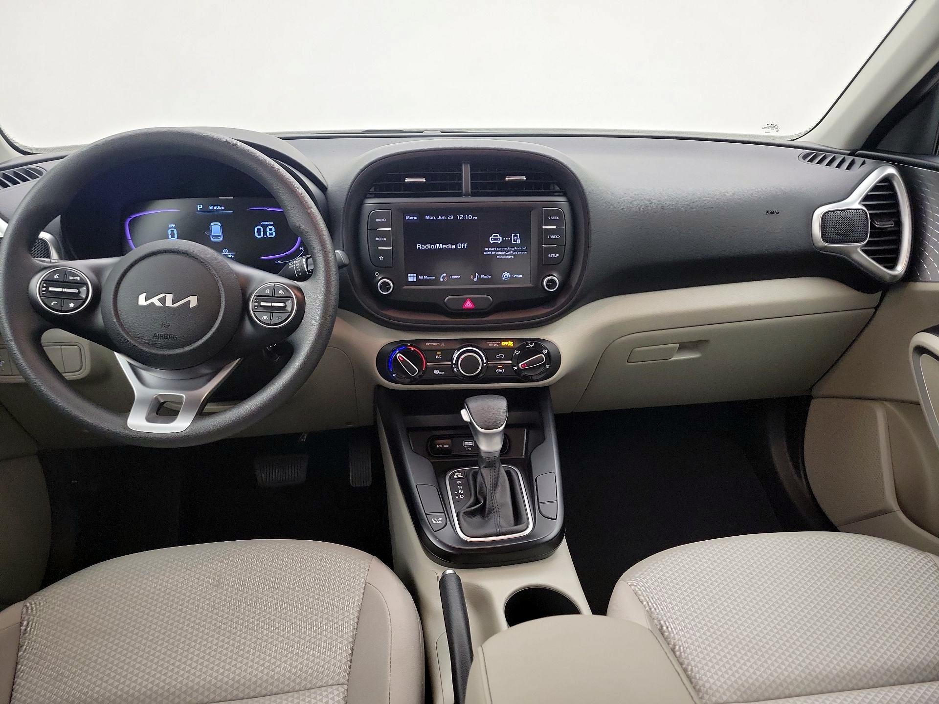 Thumbnail: 2025 Kia Soul - 9