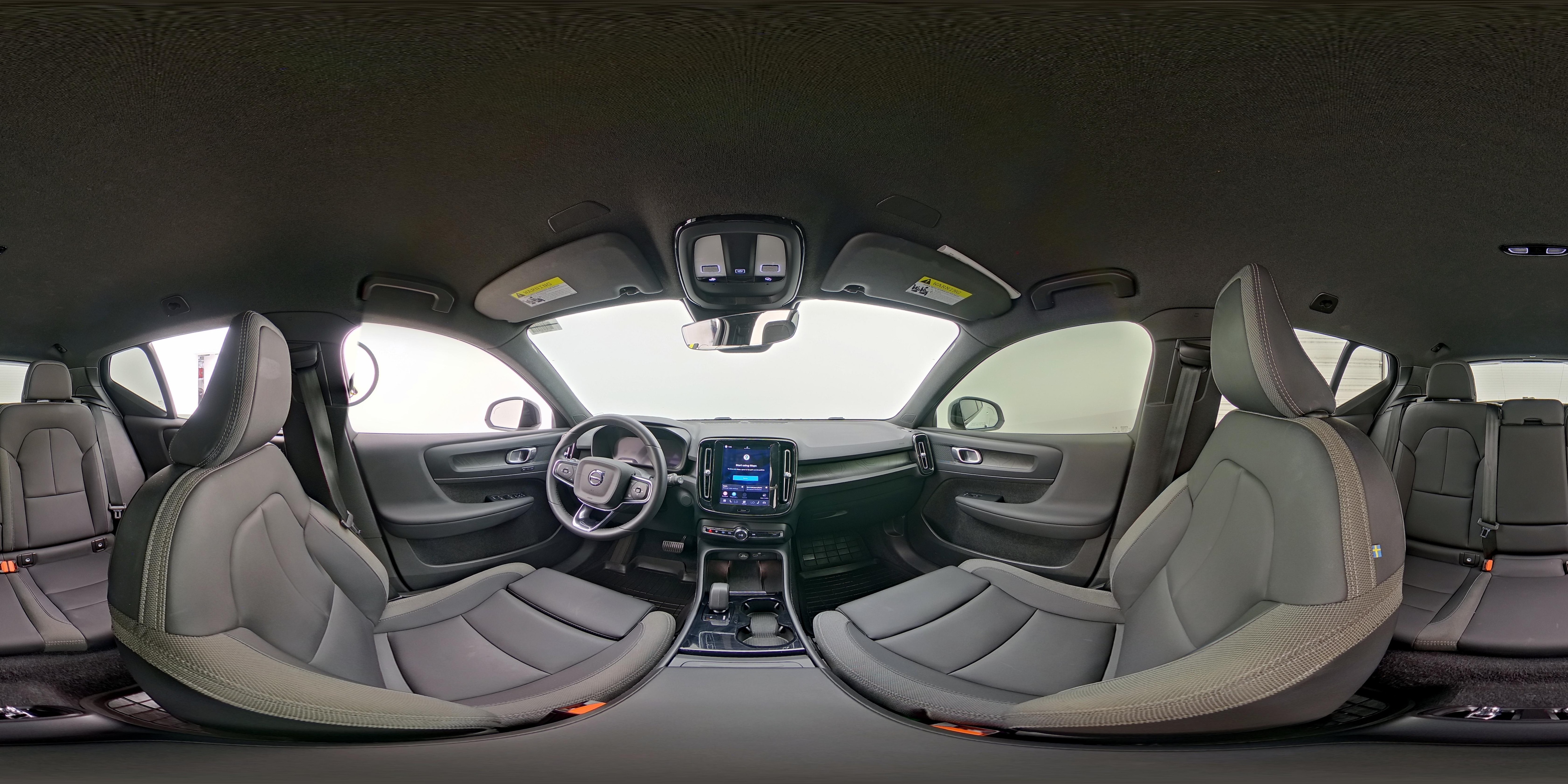 2023 Volvo XC40 Core - Photo 24