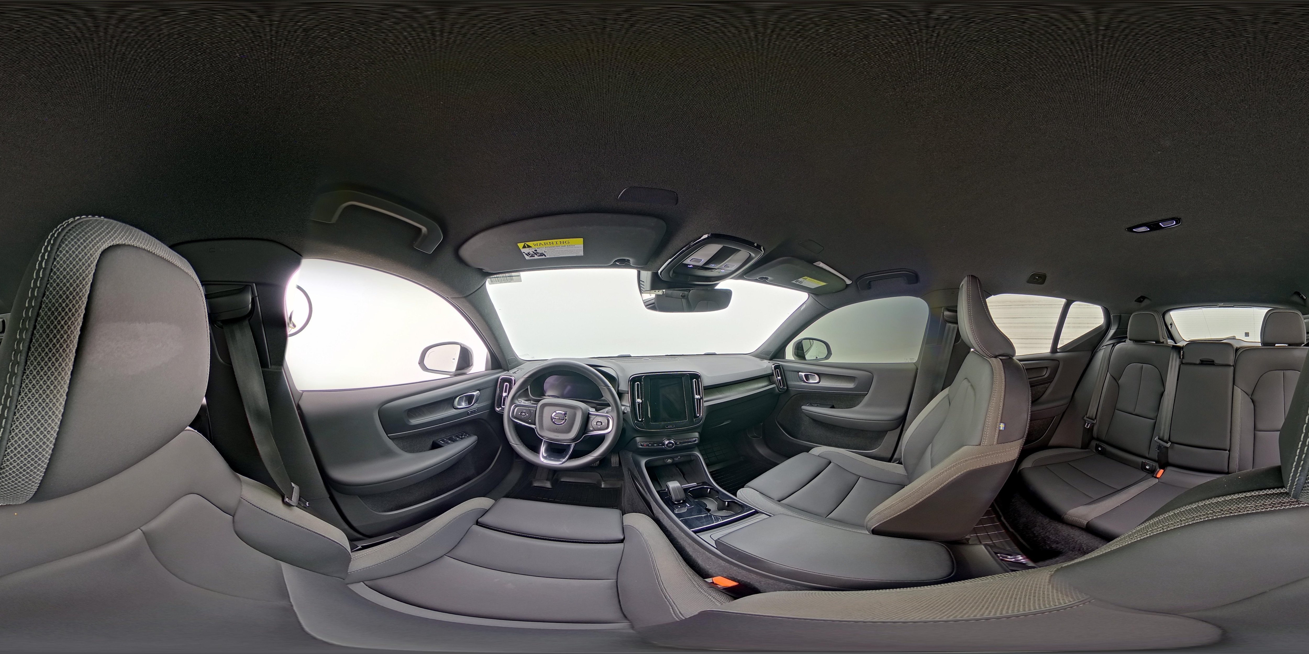 2023 Volvo XC40 Core - Photo 26