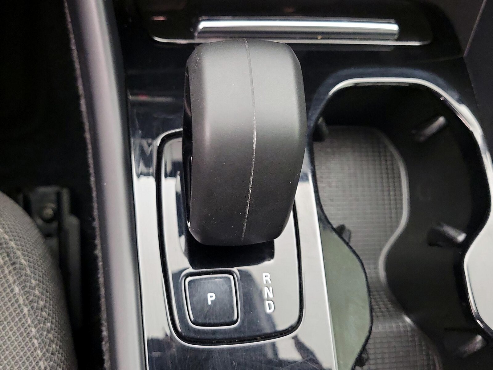 2023 Volvo XC40 Core - Photo 18