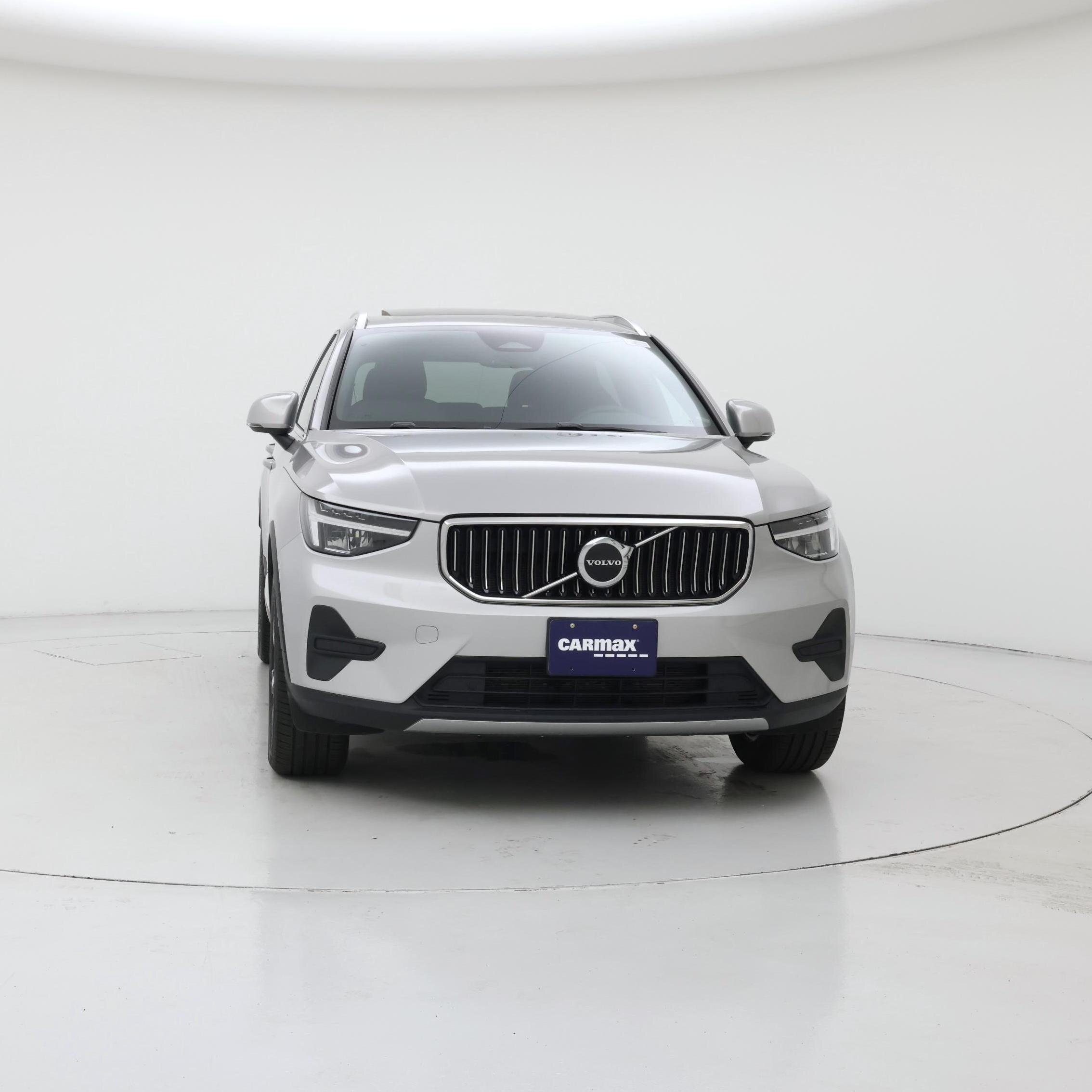 Thumbnail: 2025 Volvo XC40 - 5