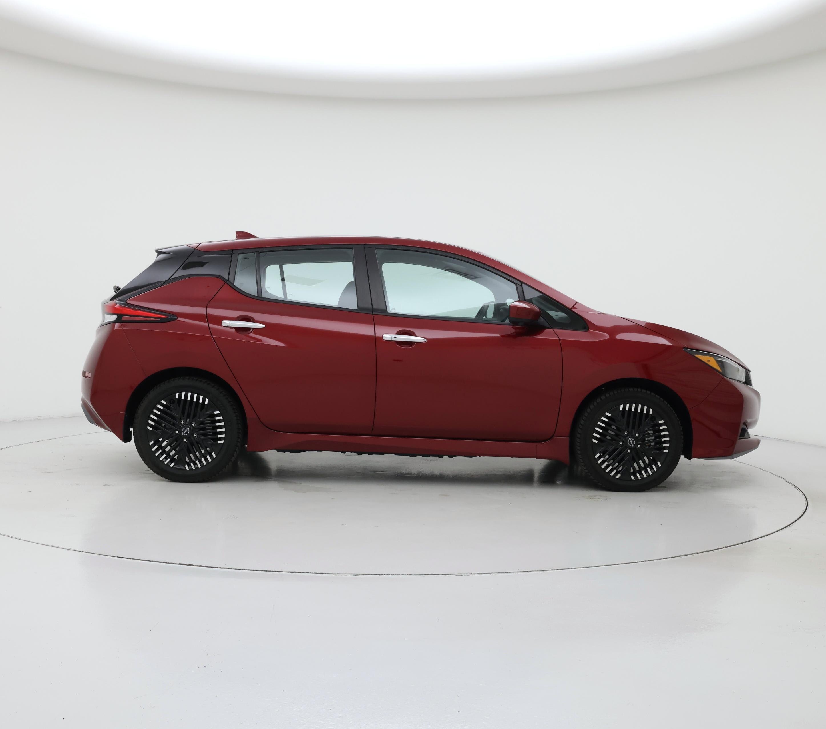 Thumbnail: 2024 Nissan Leaf - 7