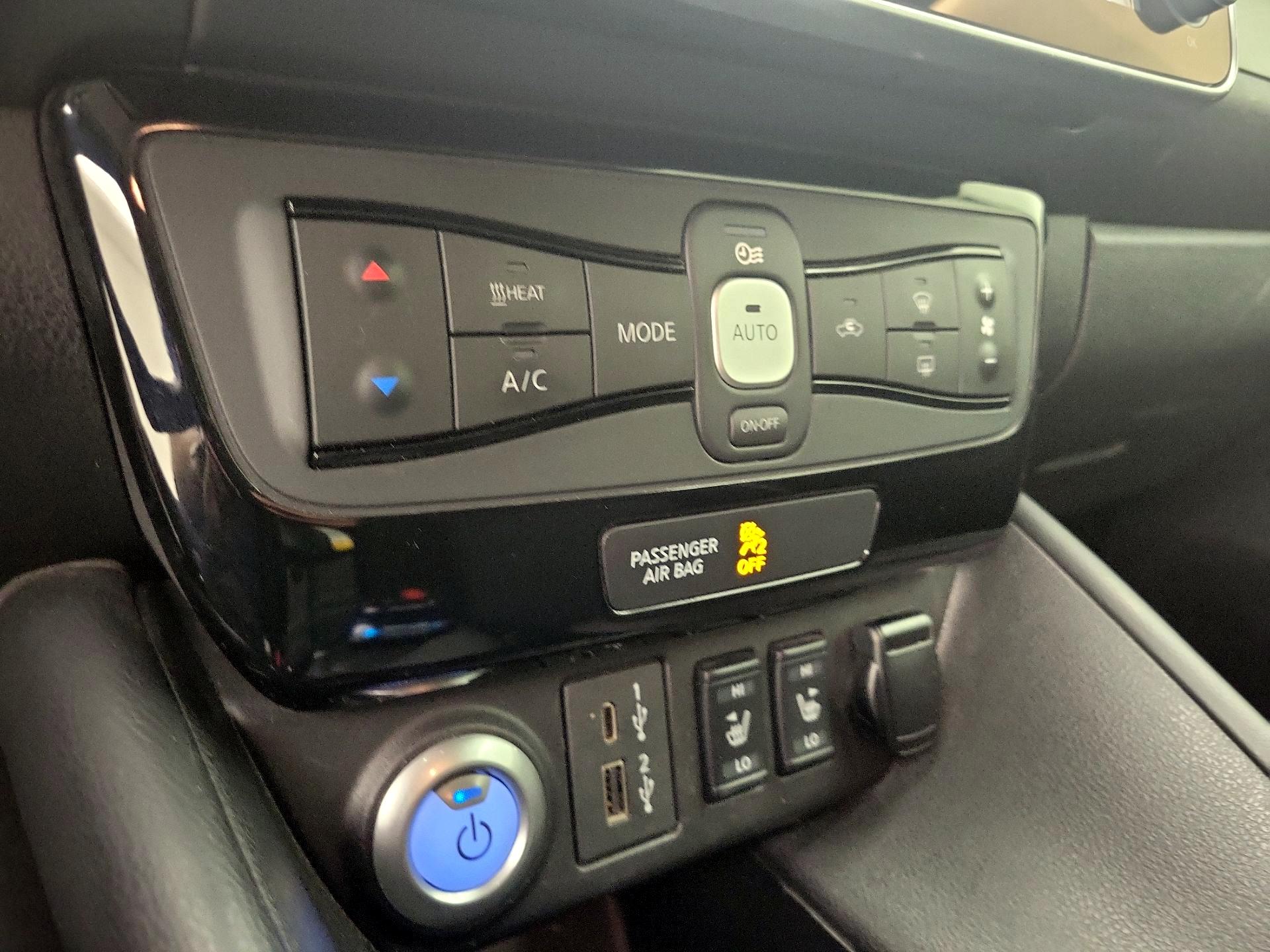 Thumbnail: 2024 Nissan Leaf - 16