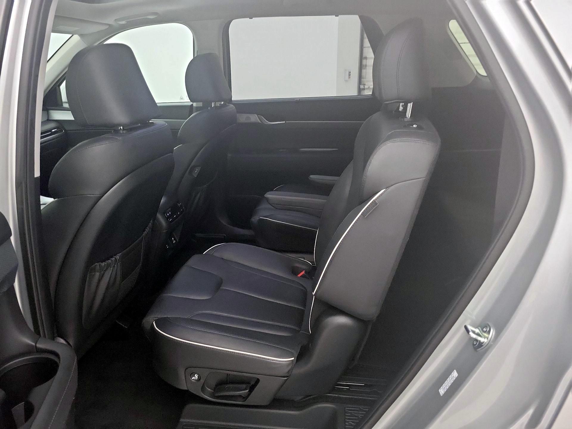 Thumbnail: 2023 Hyundai Palisade - 20
