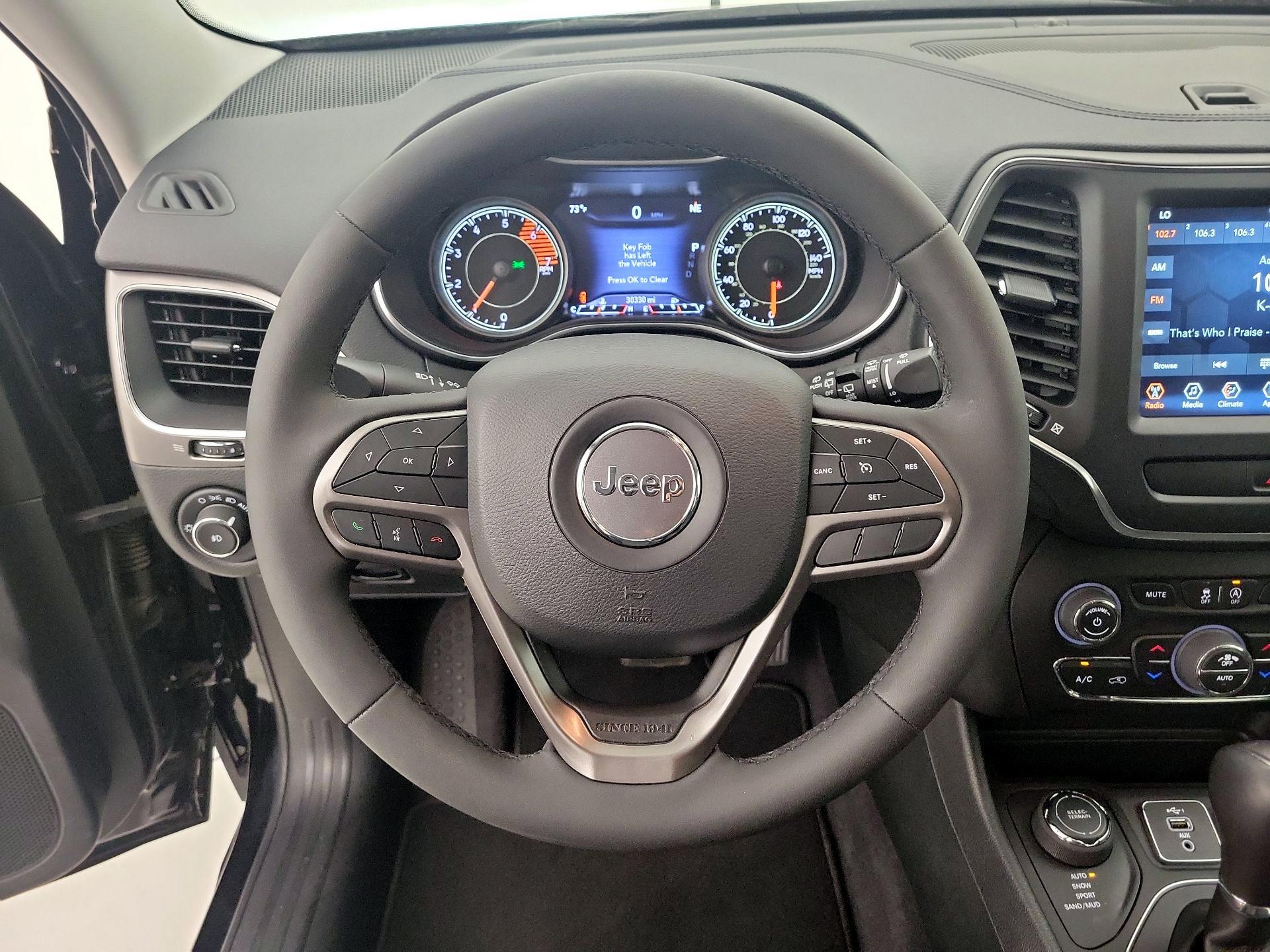 Thumbnail: 2022 Jeep Cherokee - 10