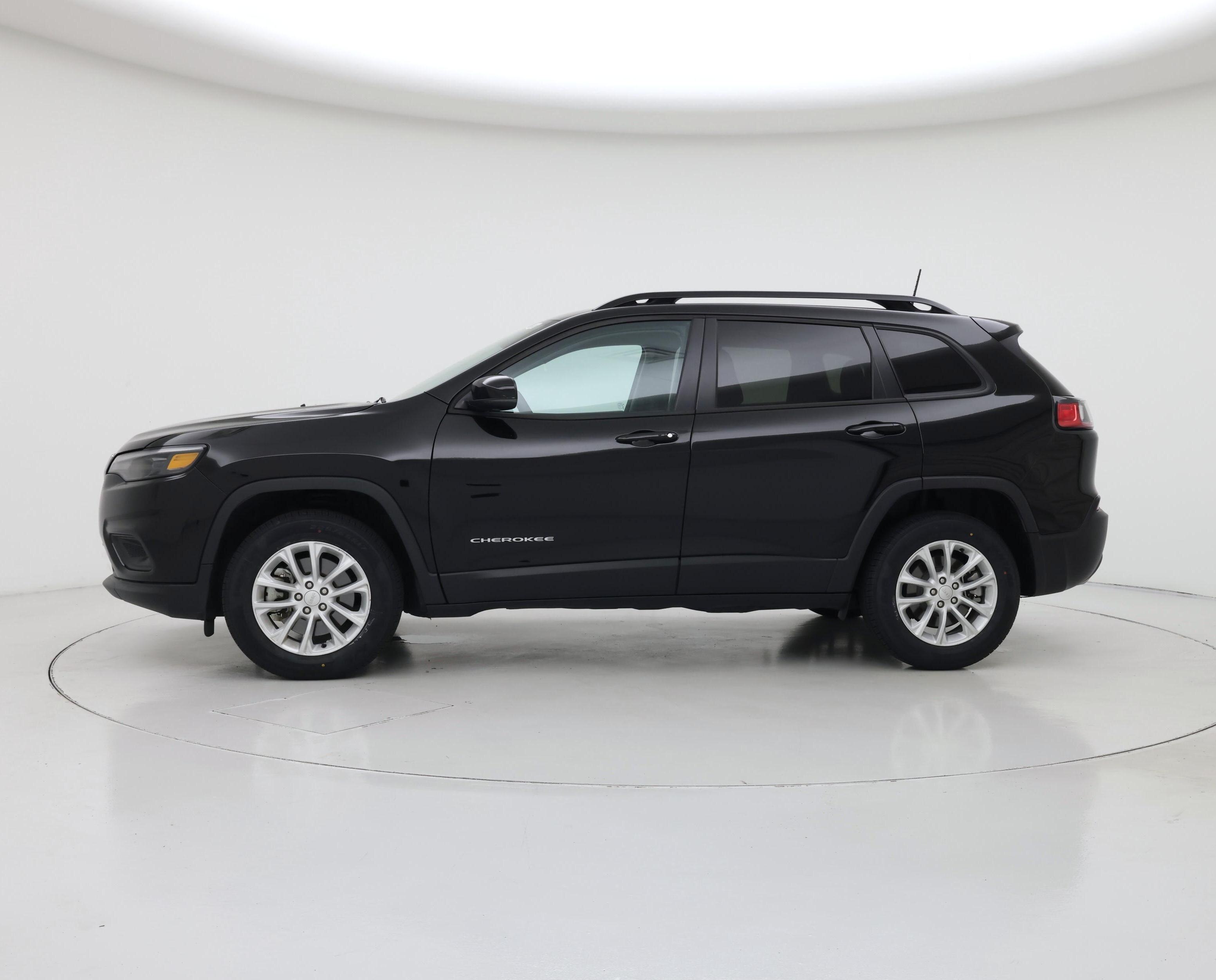 Thumbnail: 2022 Jeep Cherokee - 3