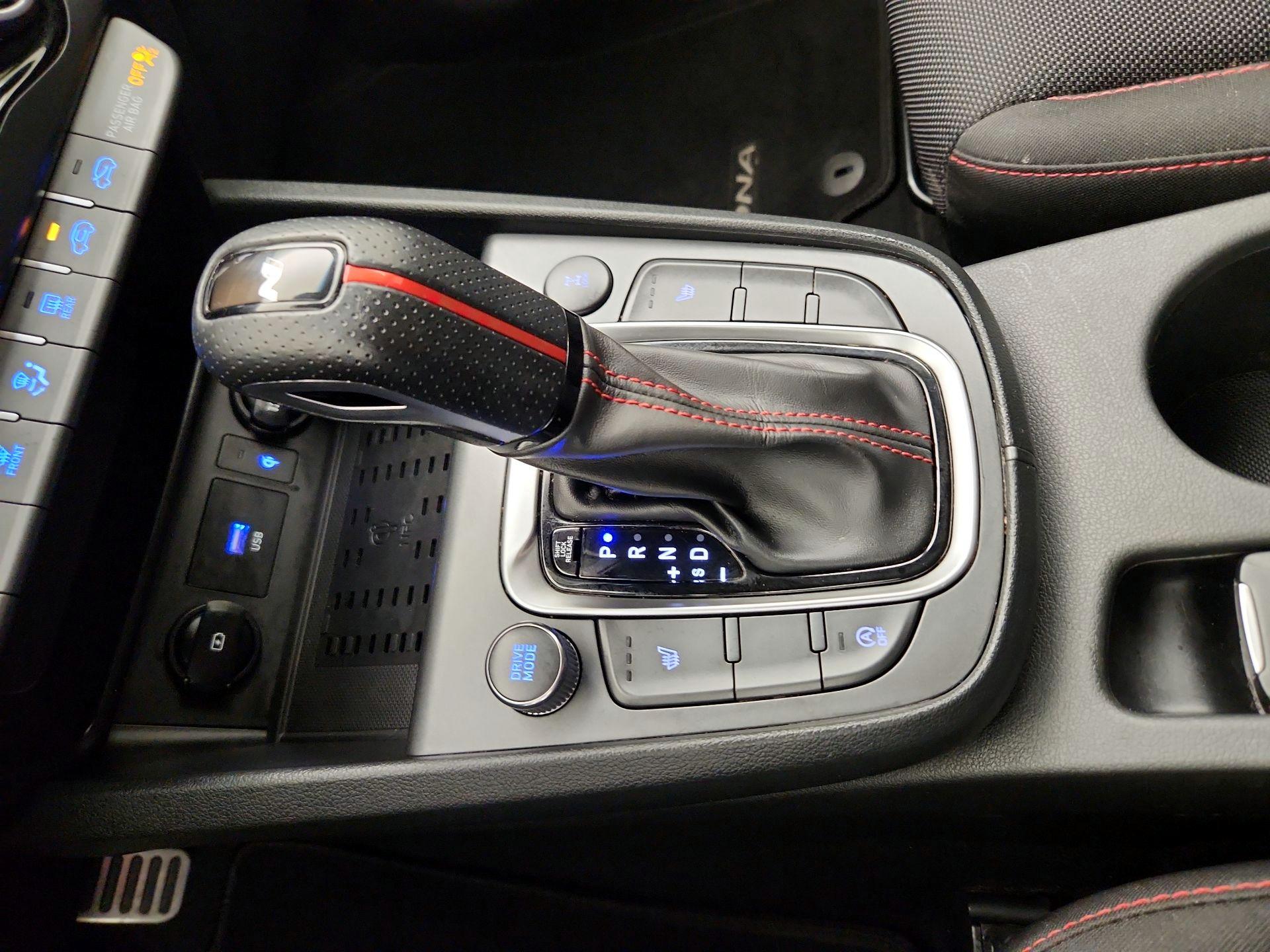 Thumbnail: 2022 Hyundai Kona - 18