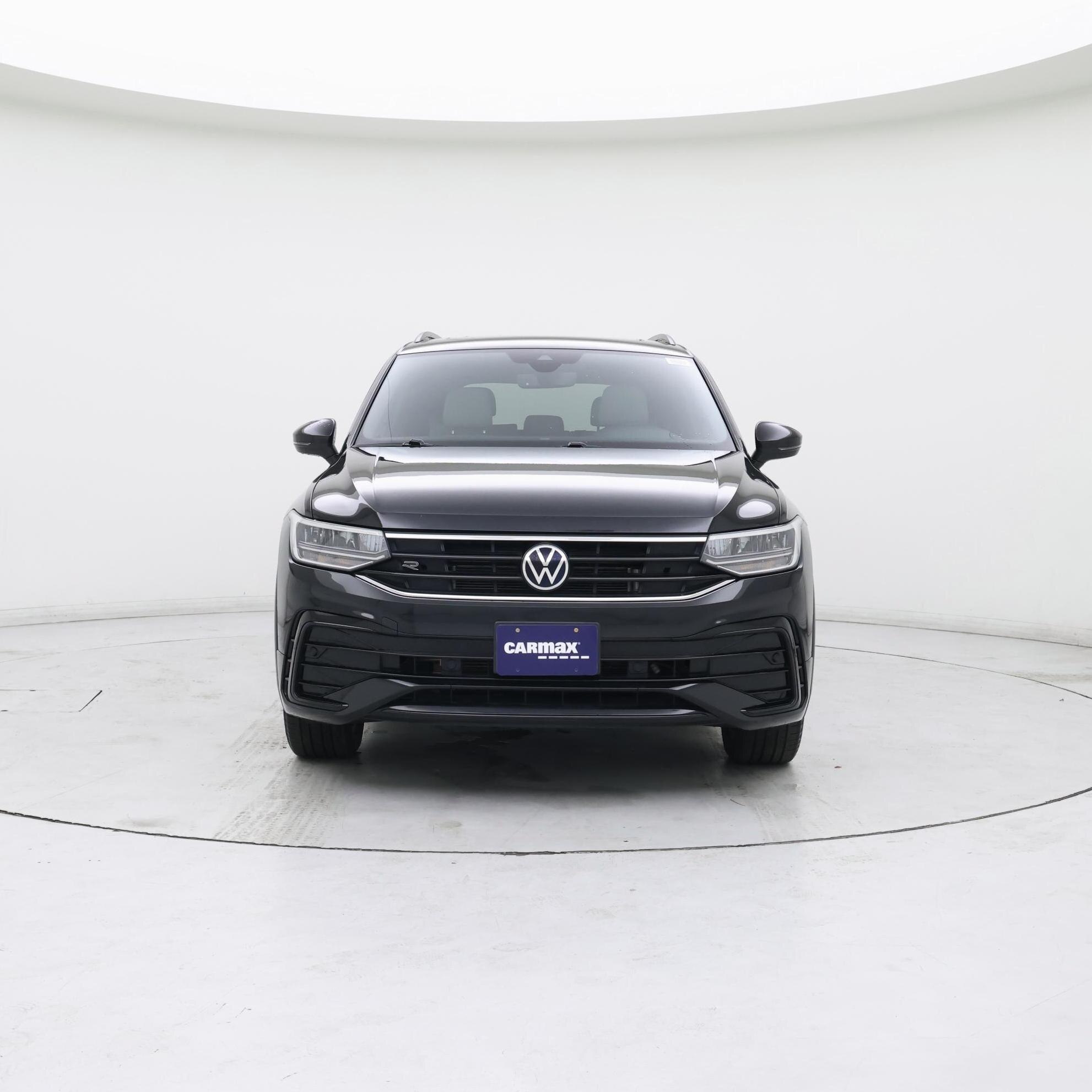 Thumbnail: 2022 Volkswagen Tiguan - 5