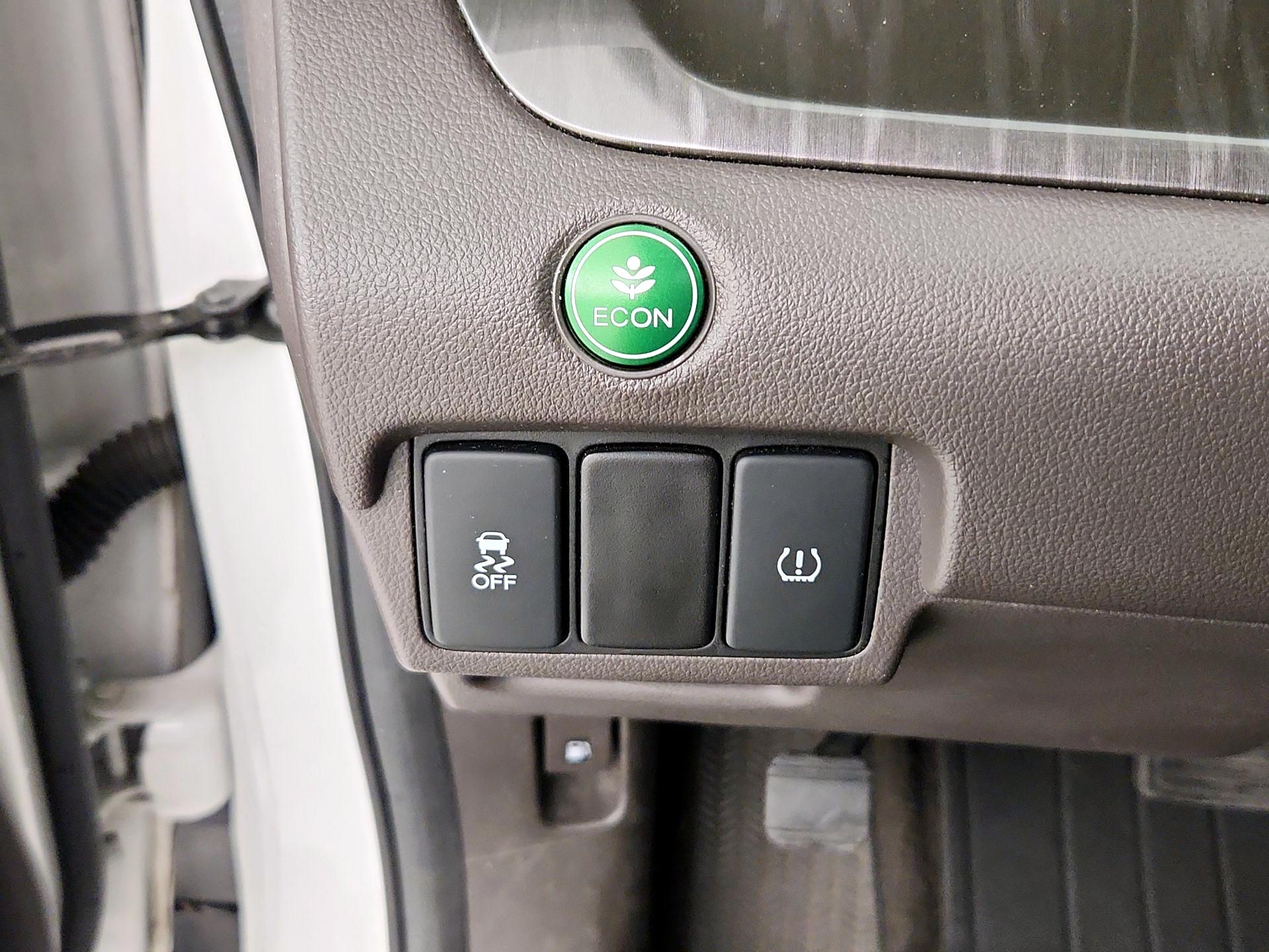 Thumbnail: 2014 Honda CR-V - 13