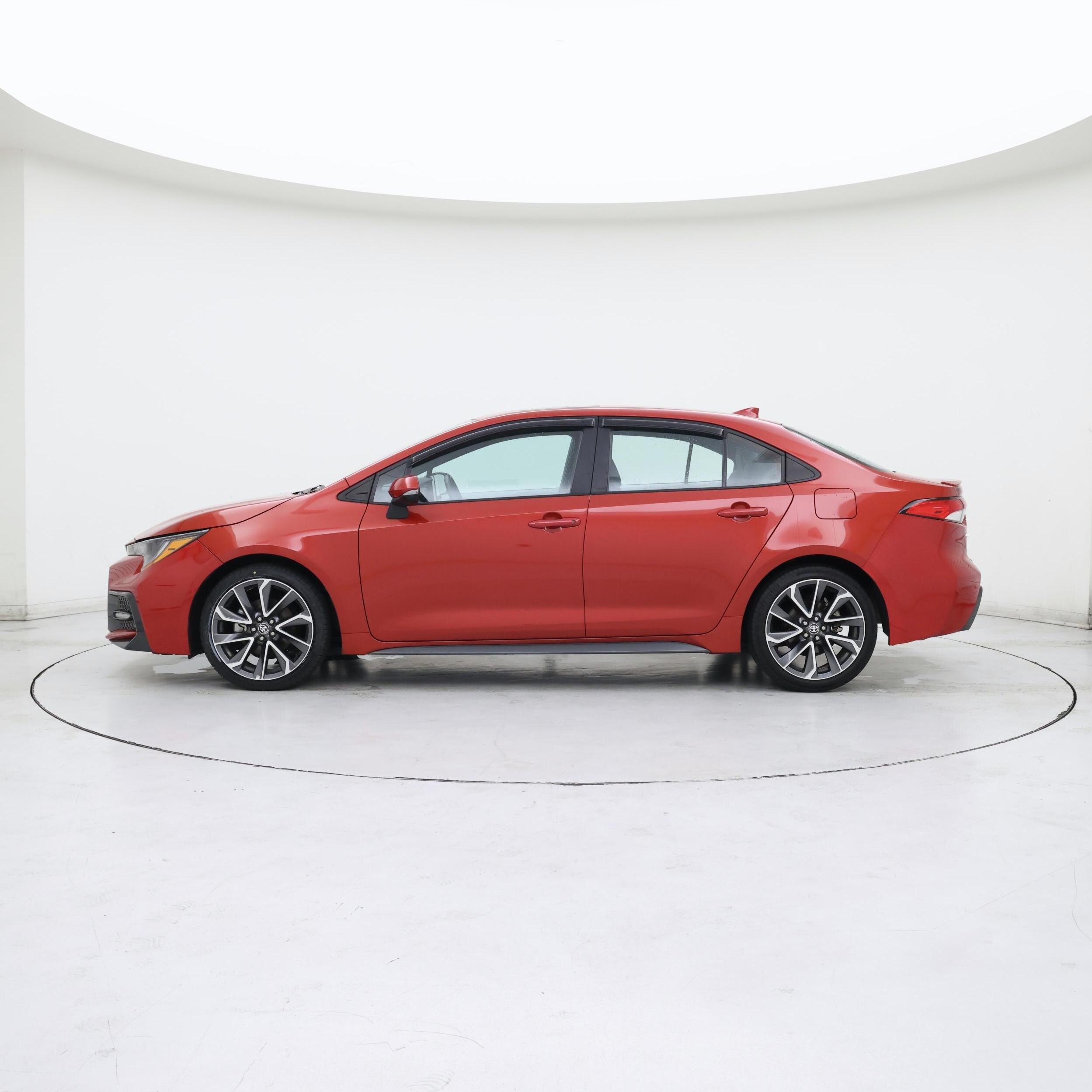 Thumbnail: 2021 Toyota Corolla - 3