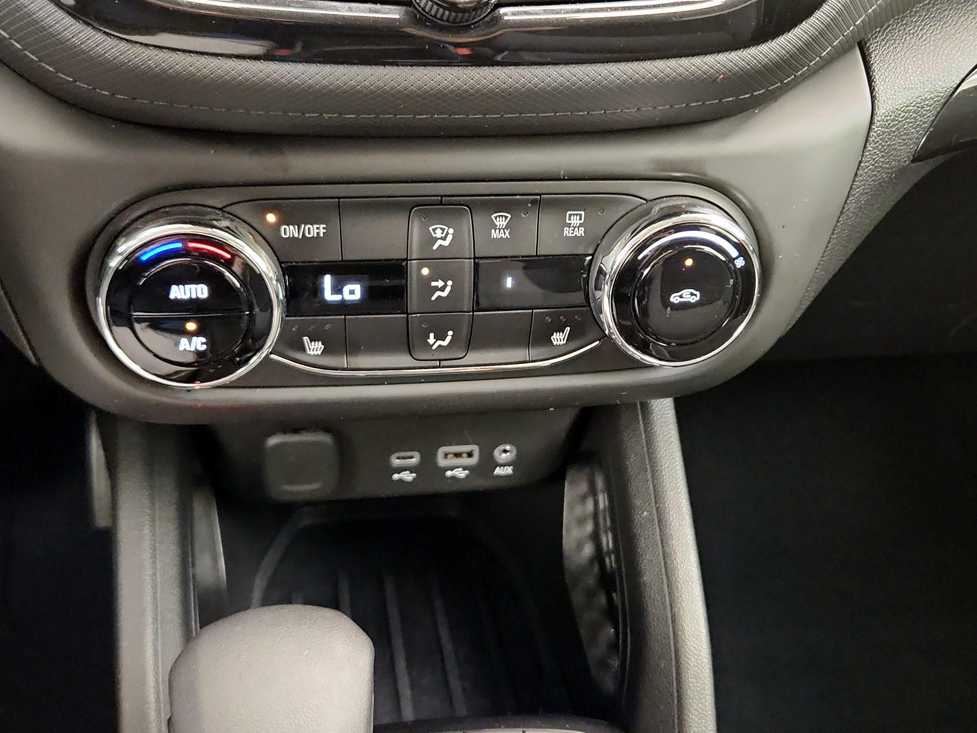 Thumbnail: 2021 Chevrolet TrailBlazer - 16