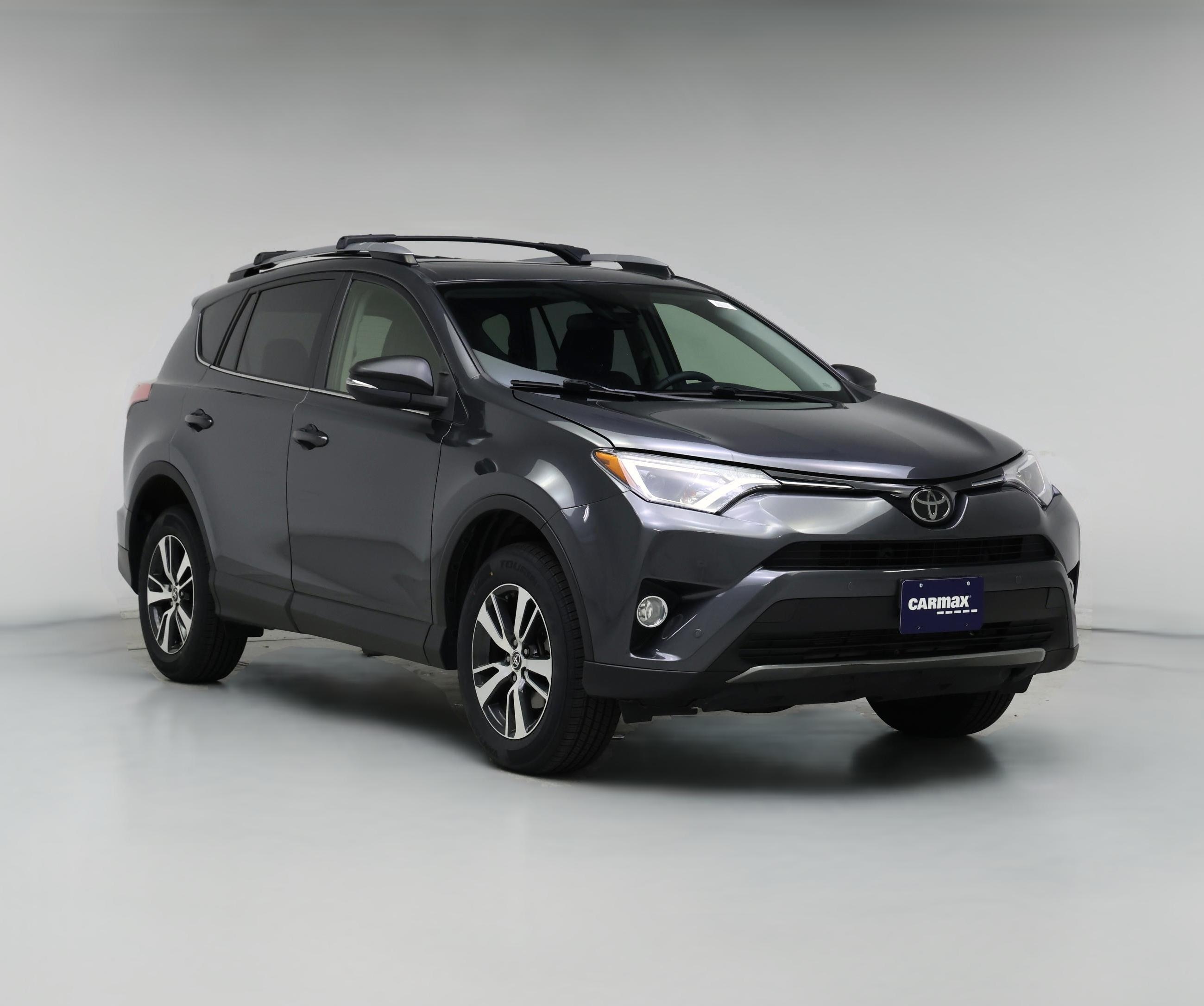 Thumbnail: 2017 Toyota RAV4 - 1