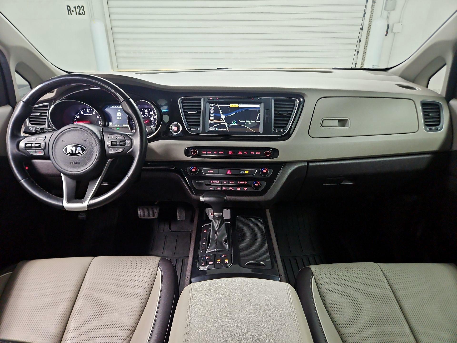 Thumbnail: 2018 Kia Sedona - 9