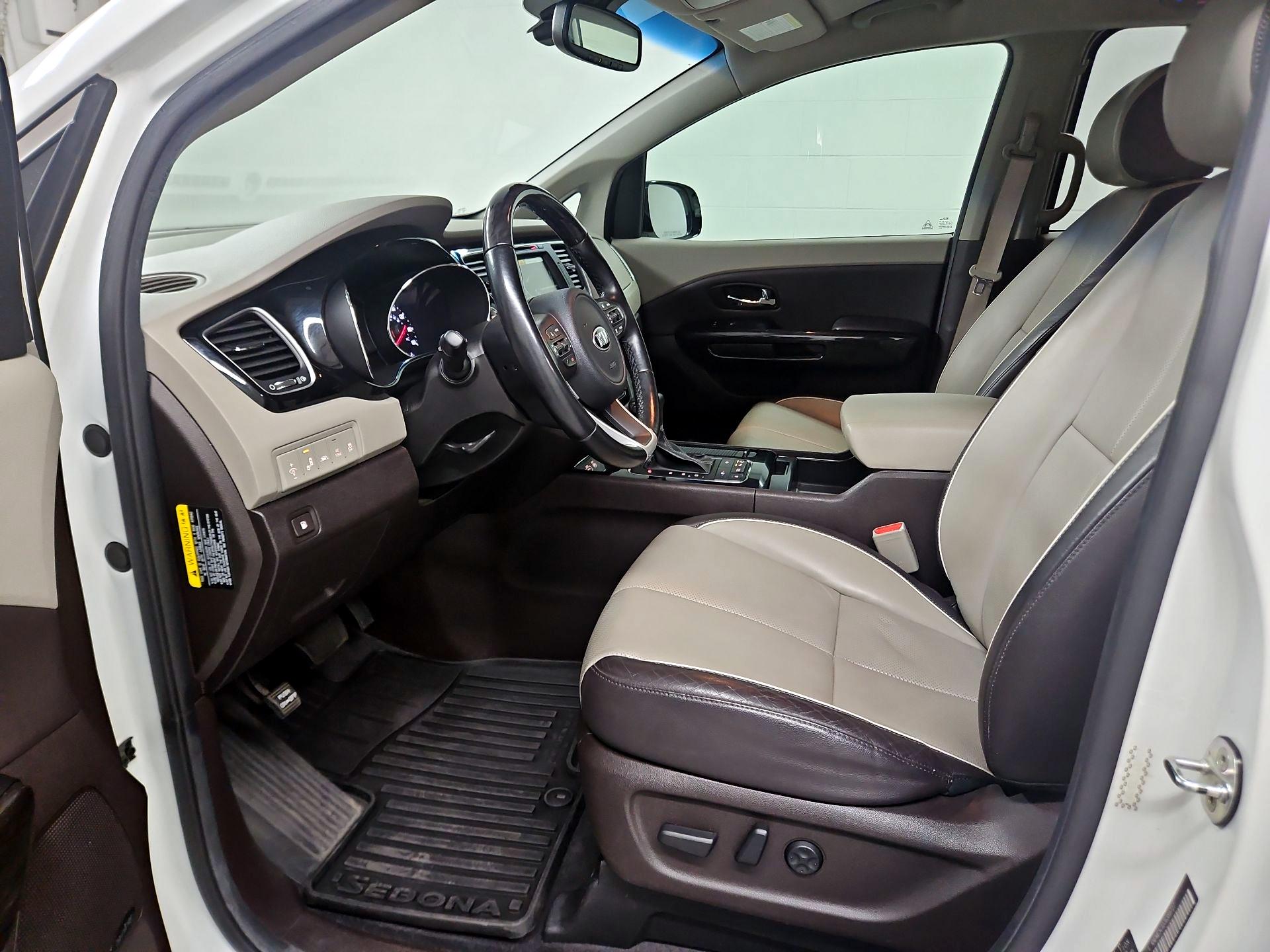 Thumbnail: 2018 Kia Sedona - 11