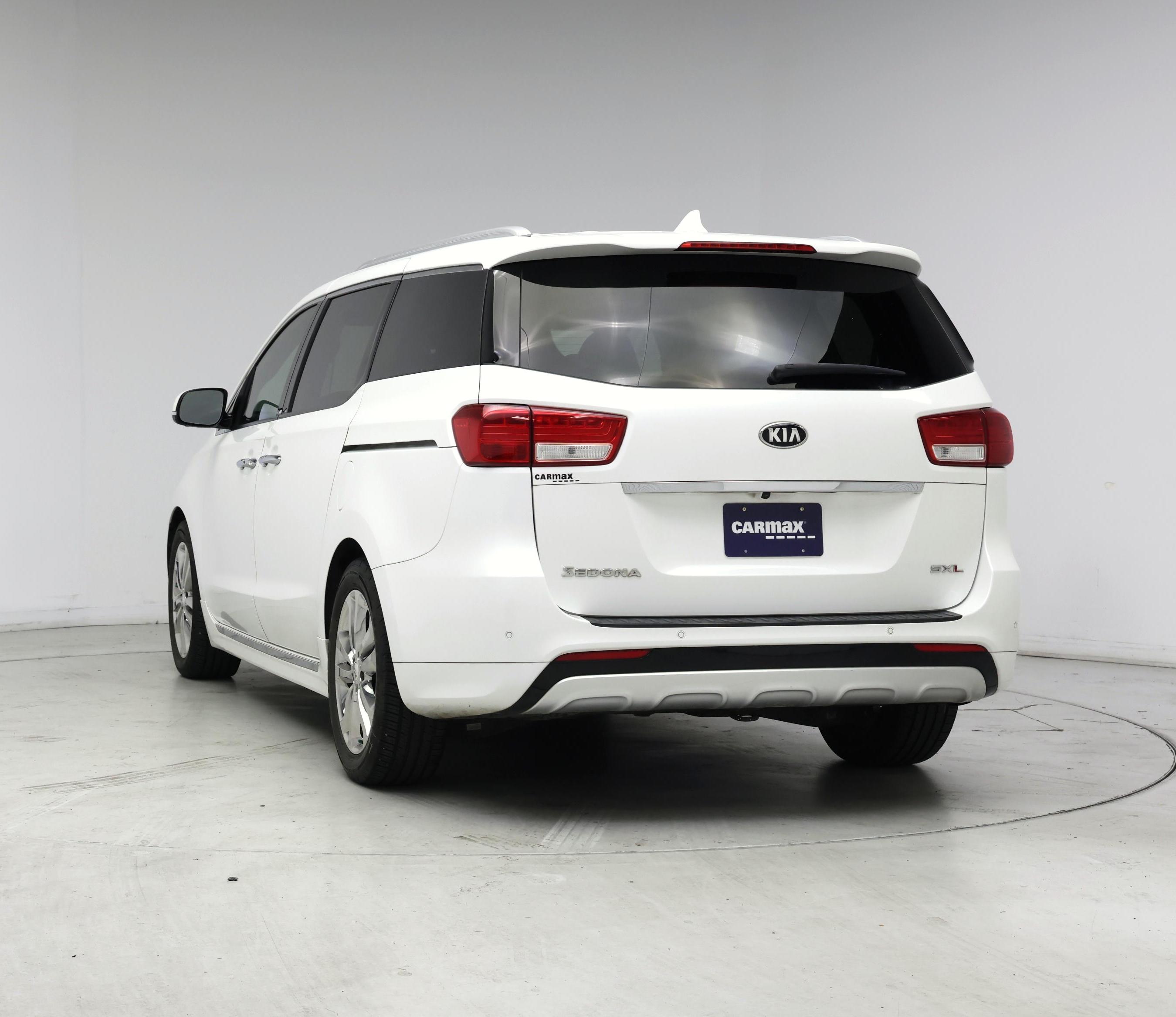 Thumbnail: 2018 Kia Sedona - 6