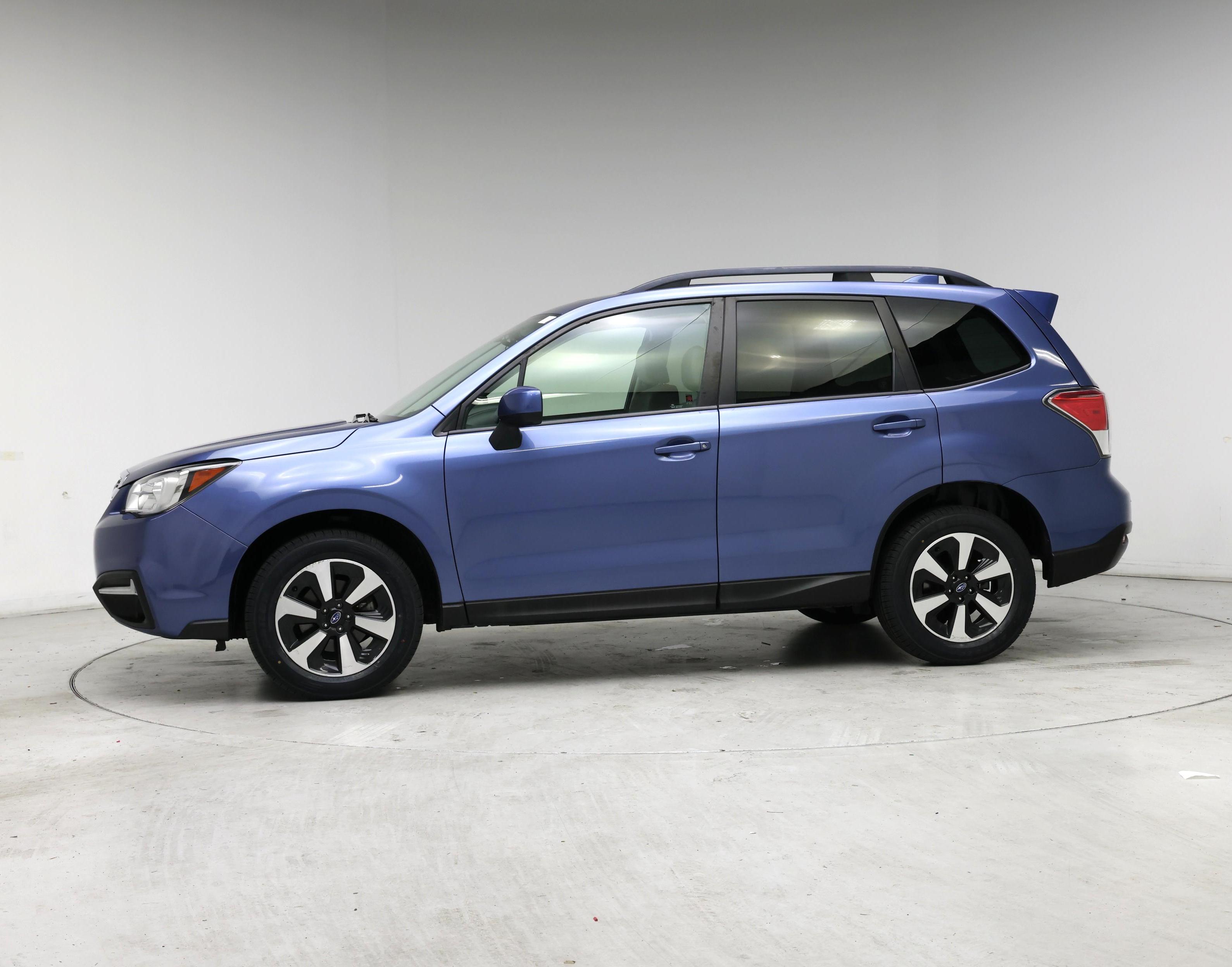 Thumbnail: 2018 Subaru Forester - 3