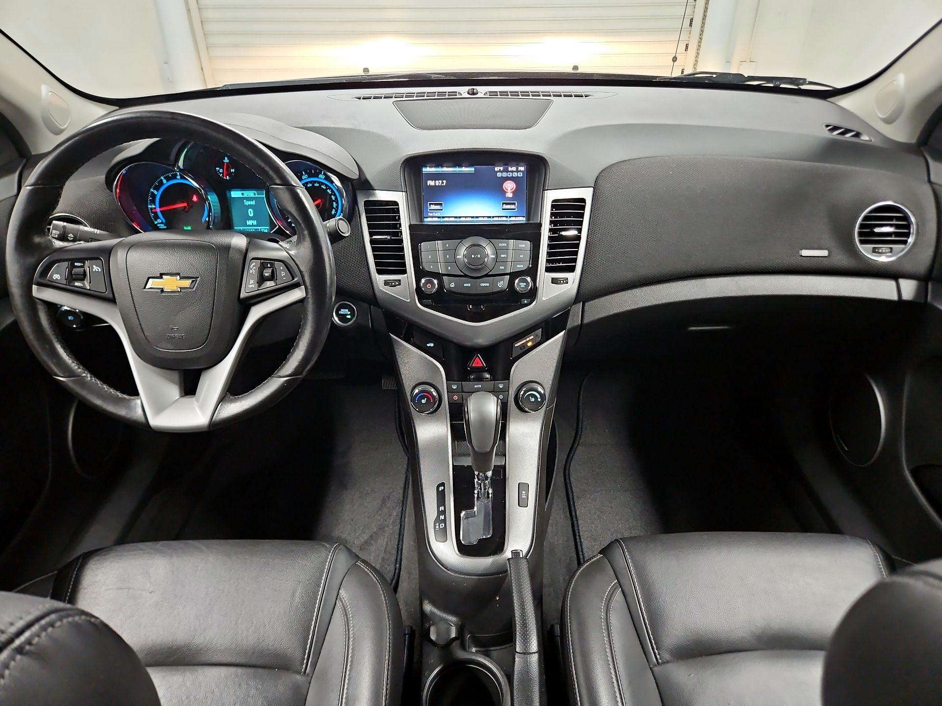 Thumbnail: 2015 Chevrolet Cruze - 9