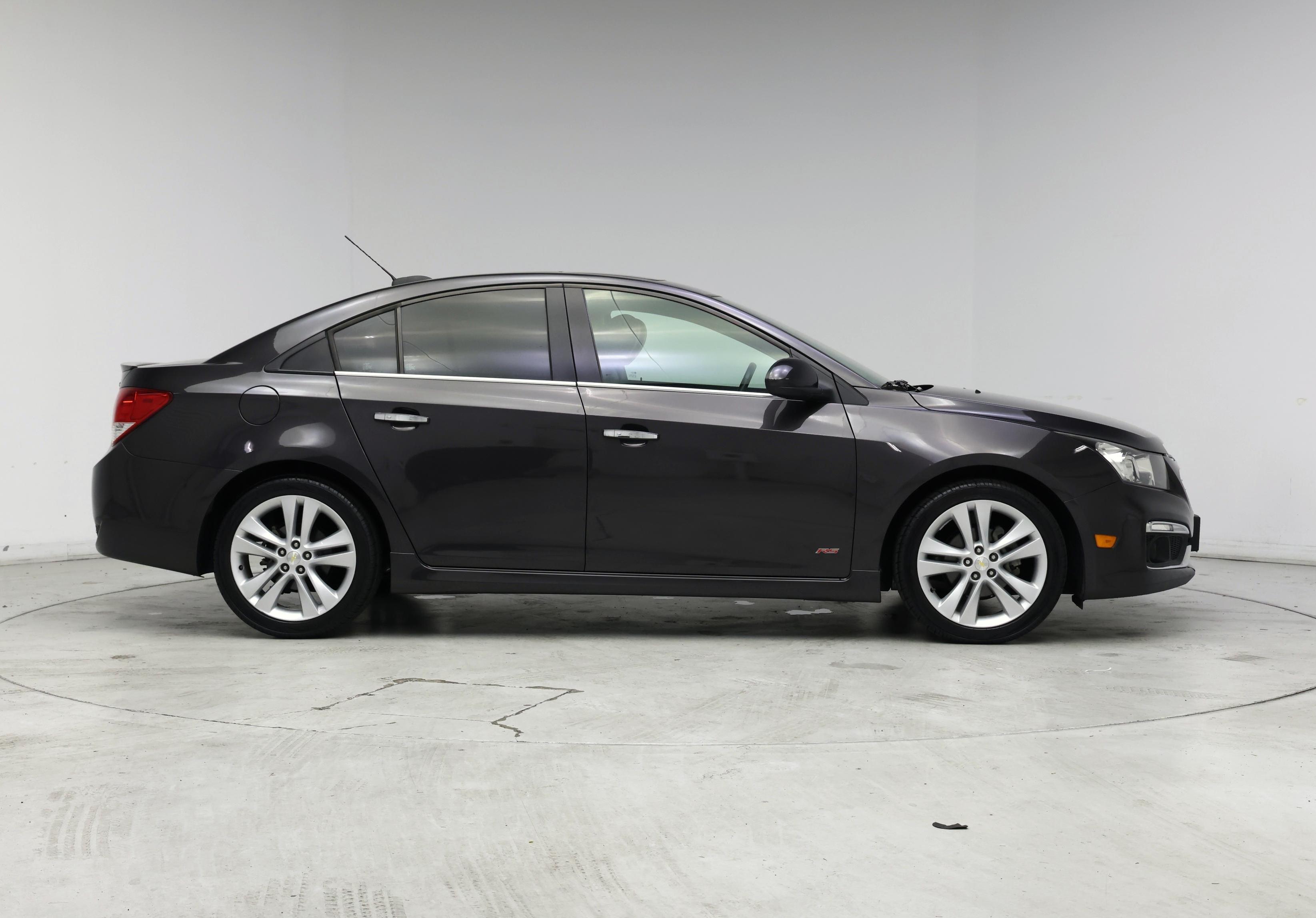 Thumbnail: 2015 Chevrolet Cruze - 7