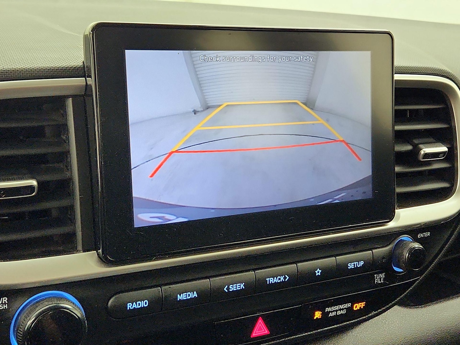 2022 Hyundai Venue SEL - Photo 15