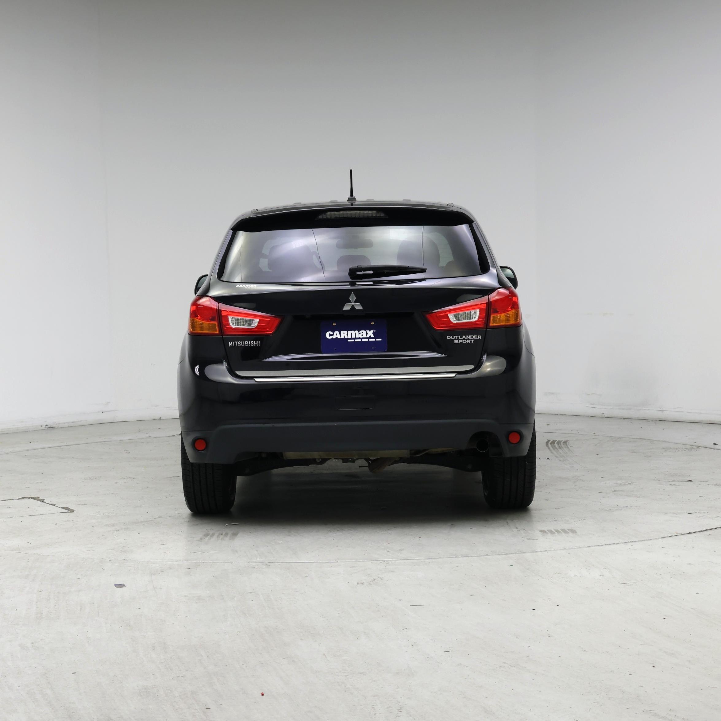 Thumbnail: 2014 Mitsubishi Outlander Sport - 6