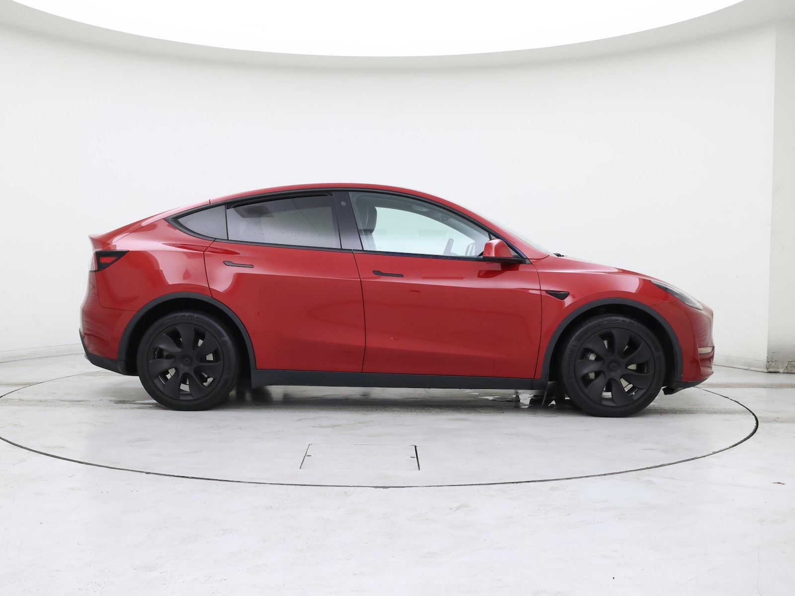 2021 Tesla Model Y Long Range - Photo 8