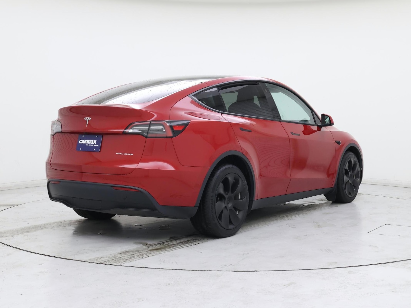 2021 Tesla Model Y Long Range - Photo 9