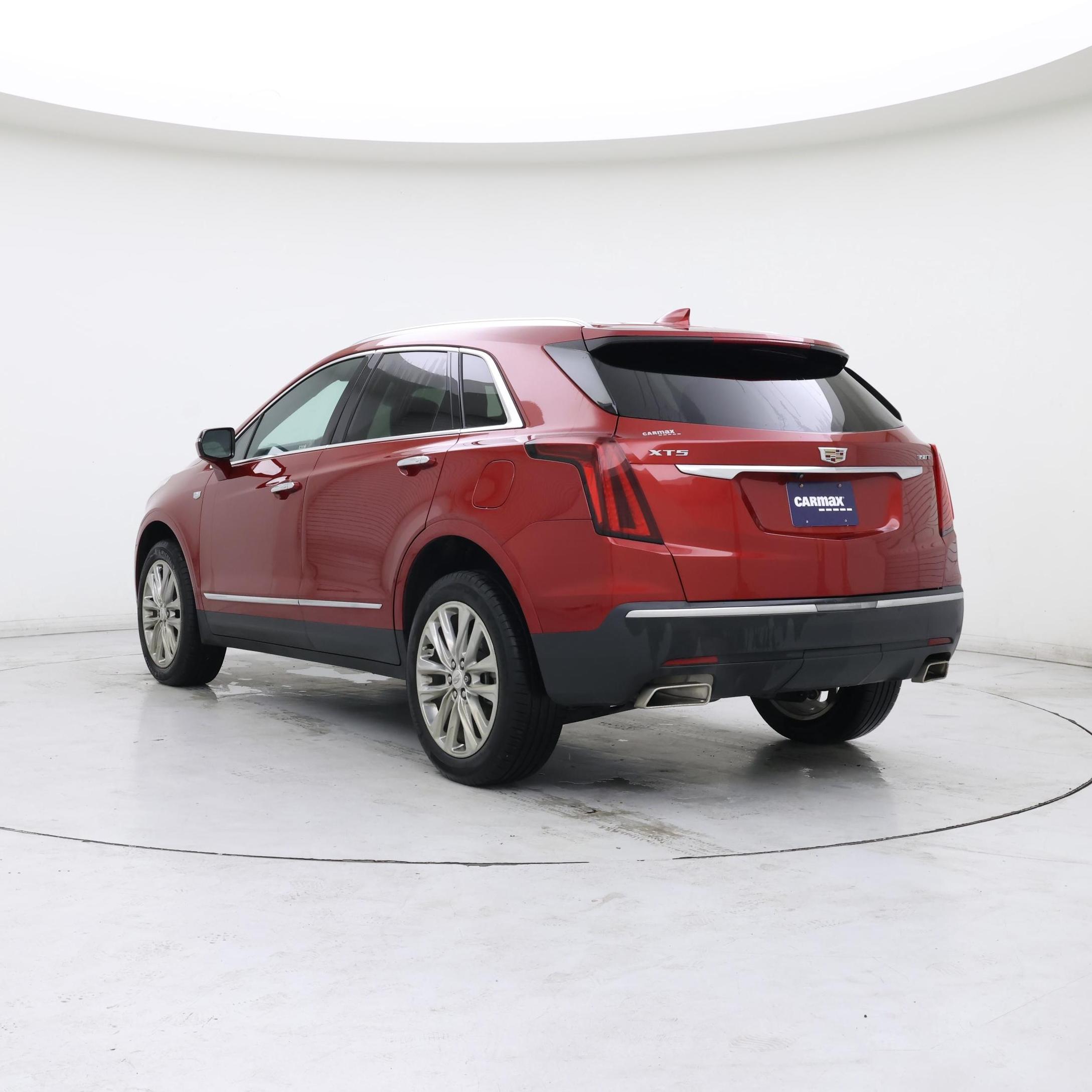 Thumbnail: 2023 Cadillac XT5 - 2