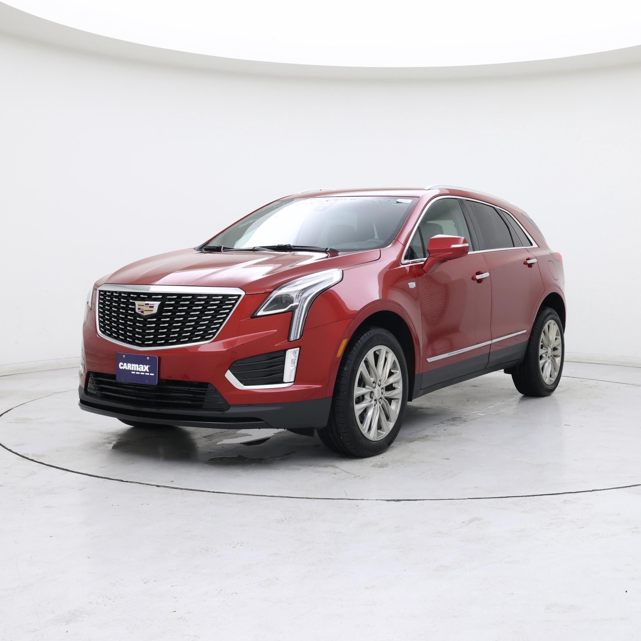 Thumbnail: 2023 Cadillac XT5 - 4