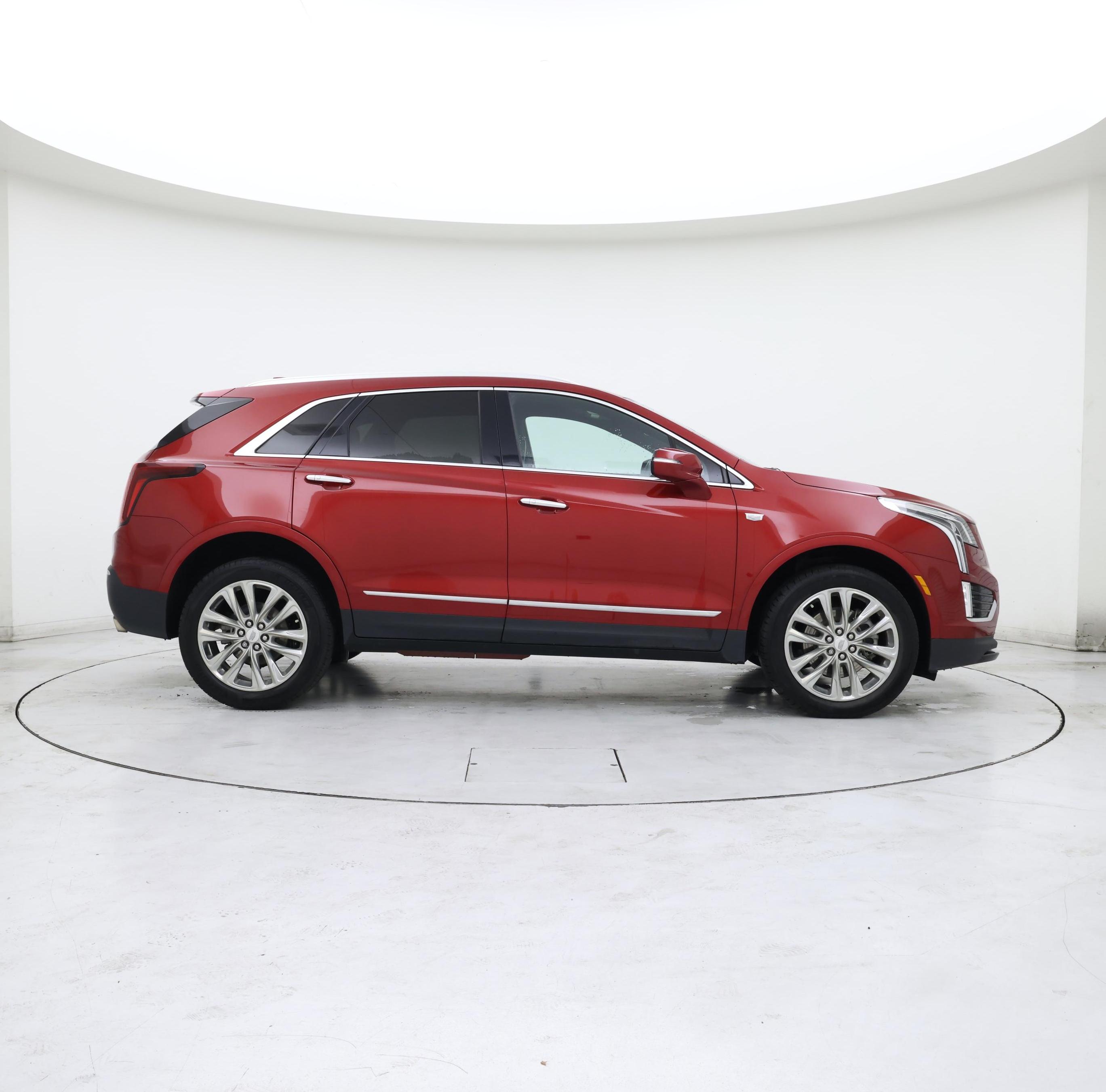 Thumbnail: 2023 Cadillac XT5 - 7