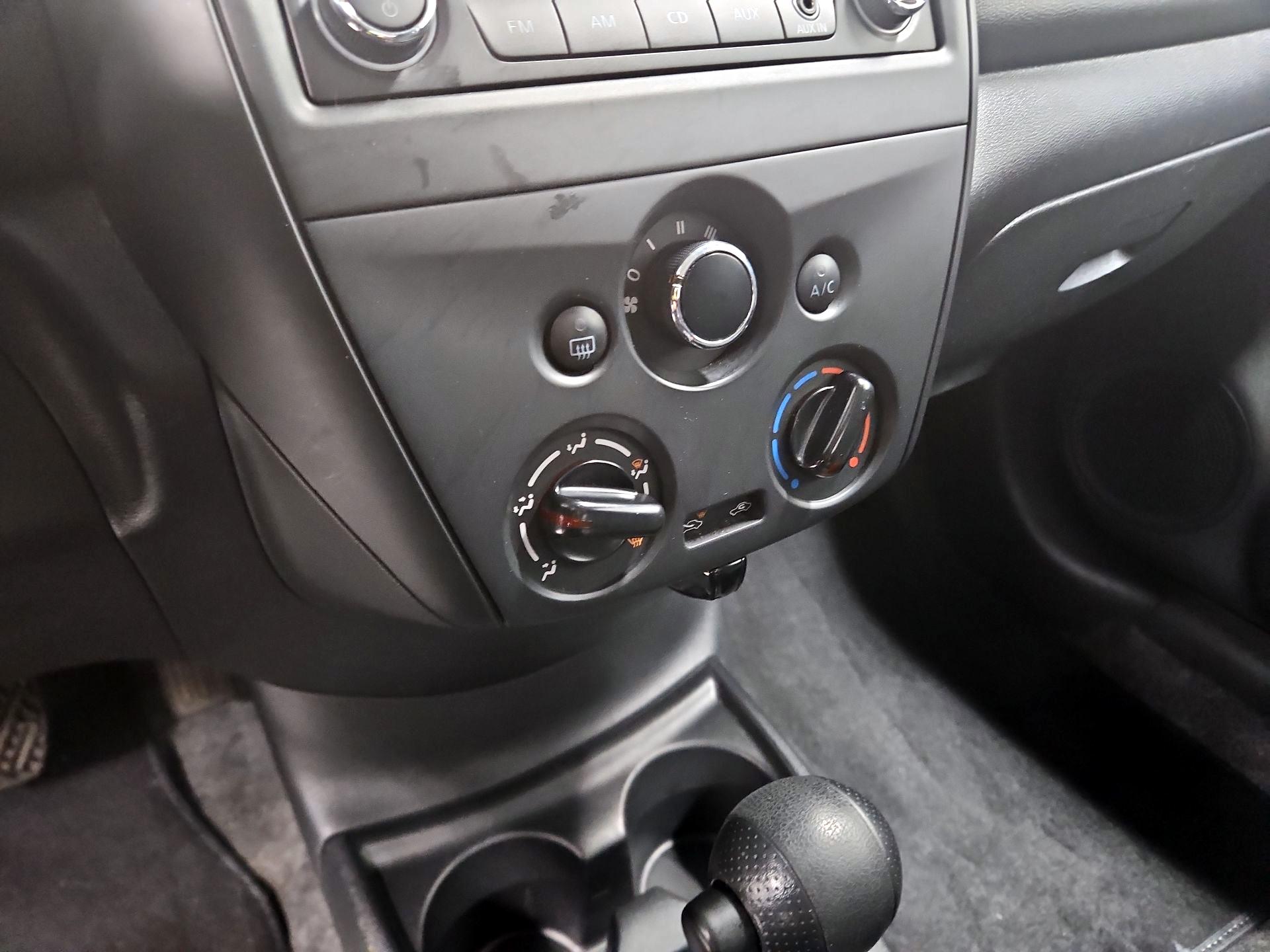 Thumbnail: 2015 Nissan Versa - 15