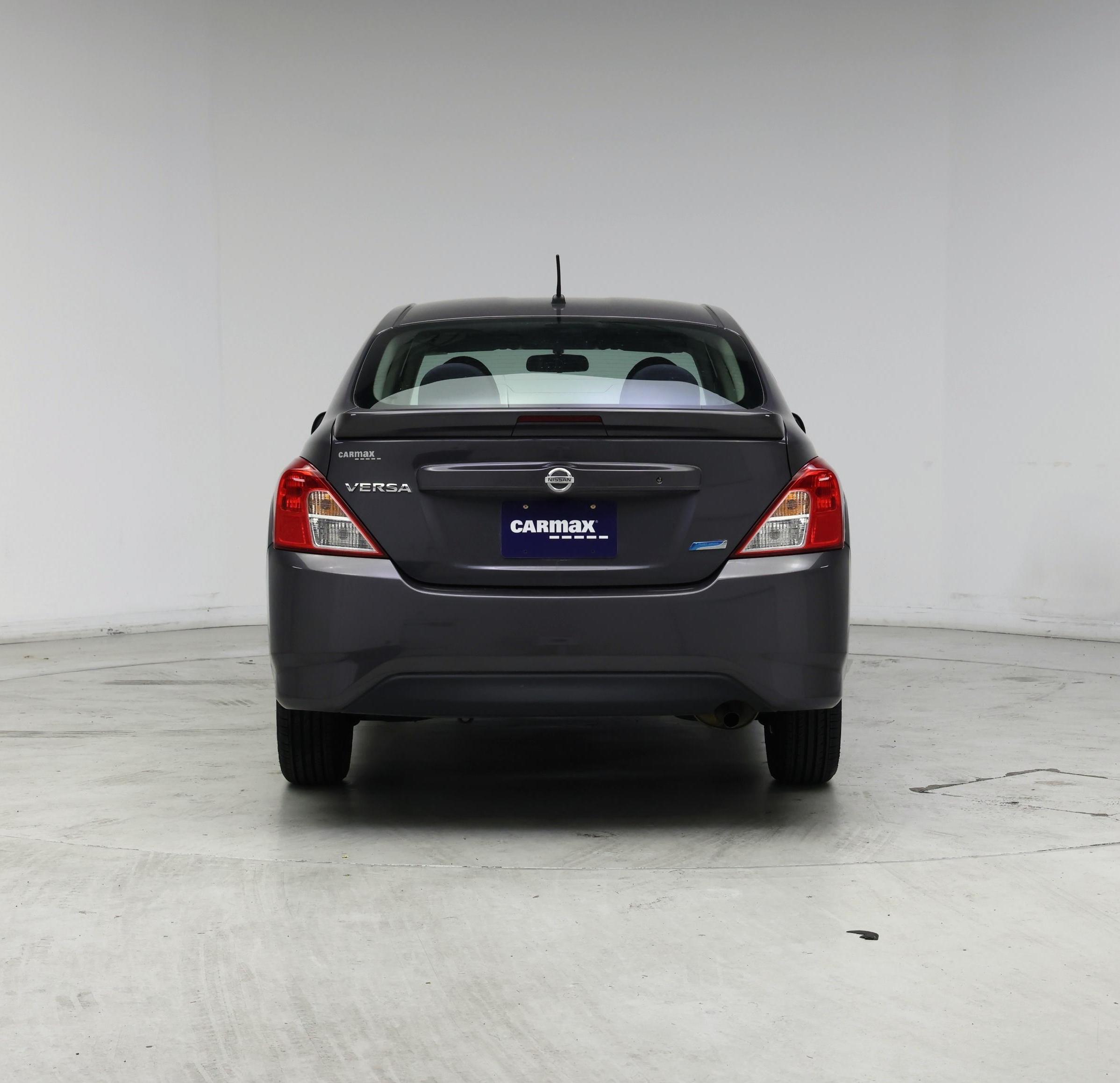 Thumbnail: 2015 Nissan Versa - 6
