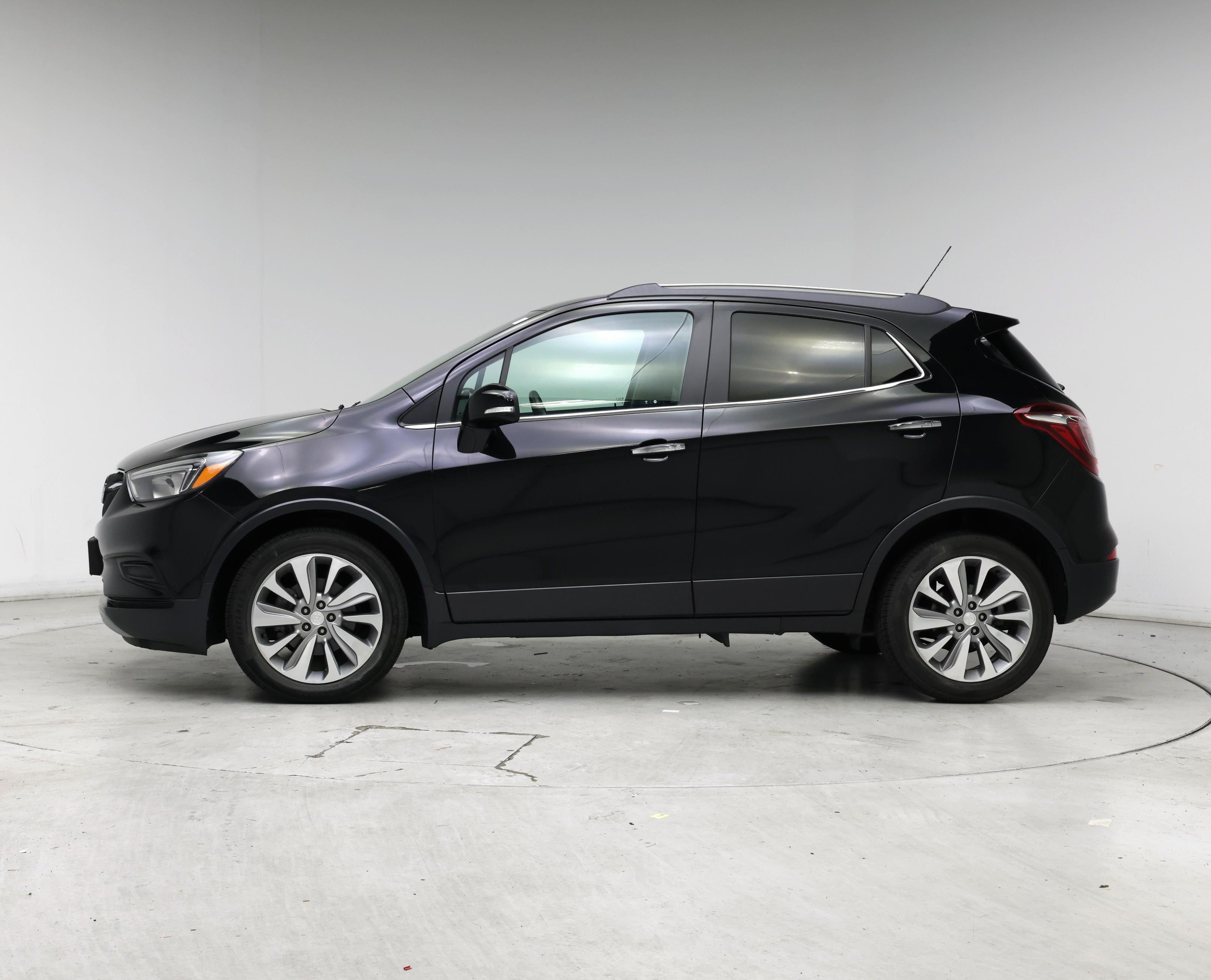 Thumbnail: 2019 Buick Encore - 3