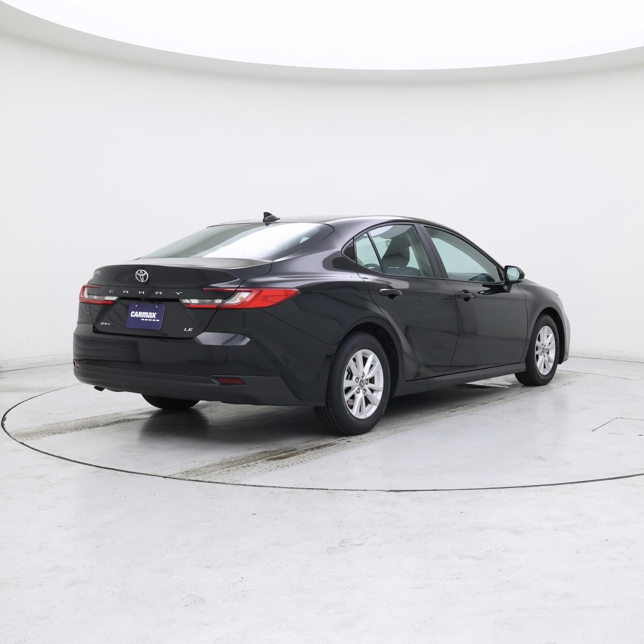 Thumbnail: 2025 Toyota Camry - 8