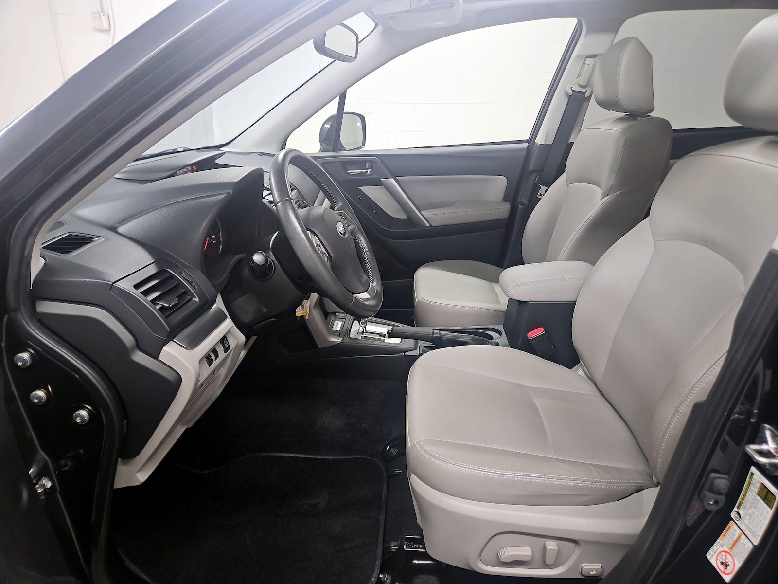 2014 Subaru Forester i Limited - Photo 12