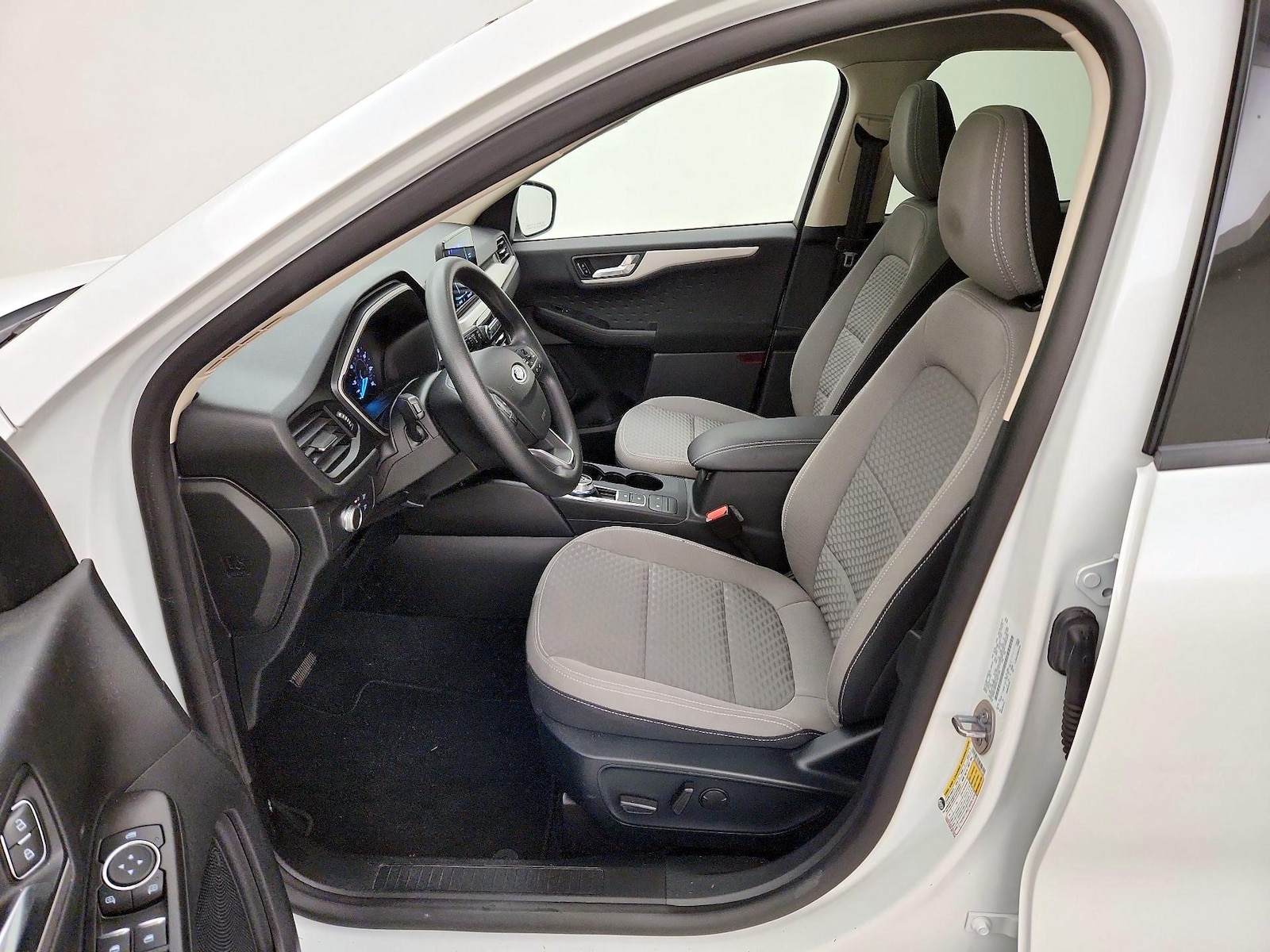 2020 Ford Escape SE - Photo 12