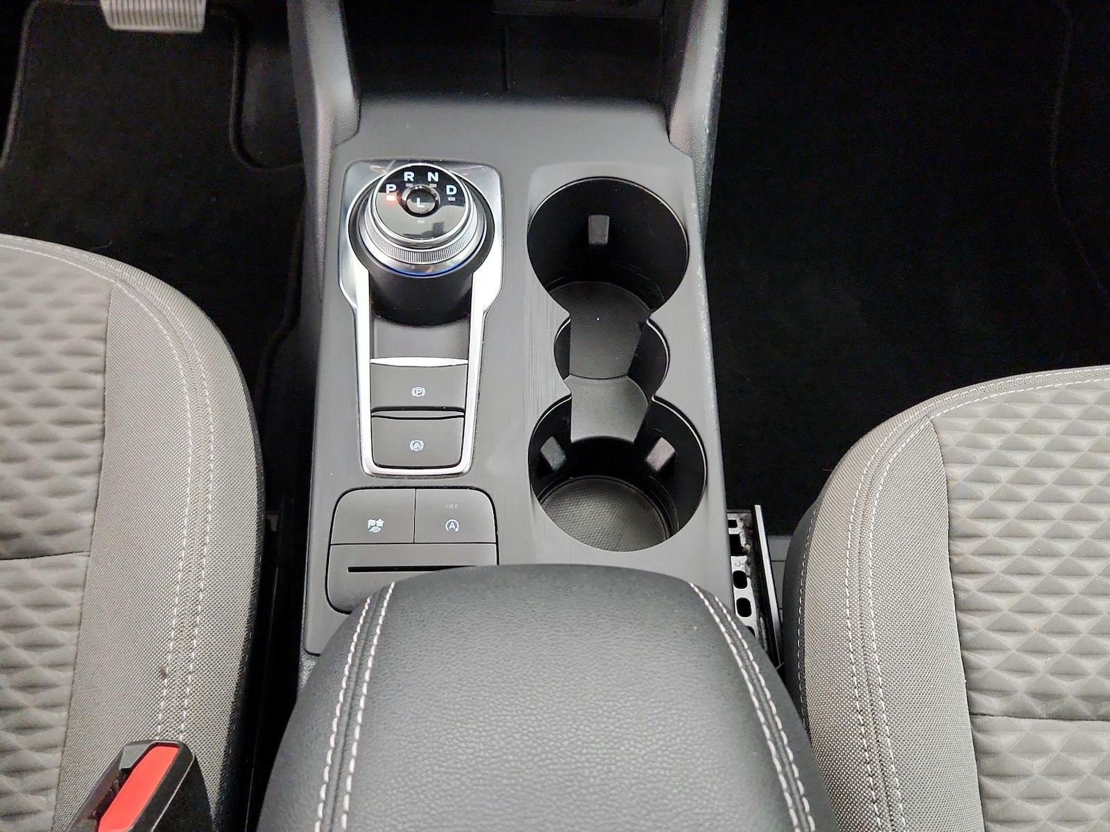 2020 Ford Escape SE - Photo 19