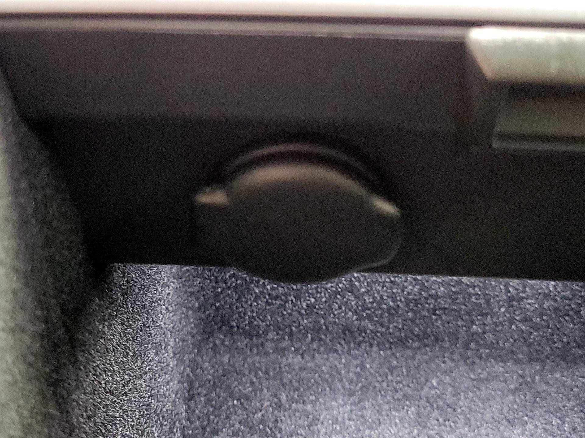 Thumbnail: 2023 Tesla Model 3 - 18