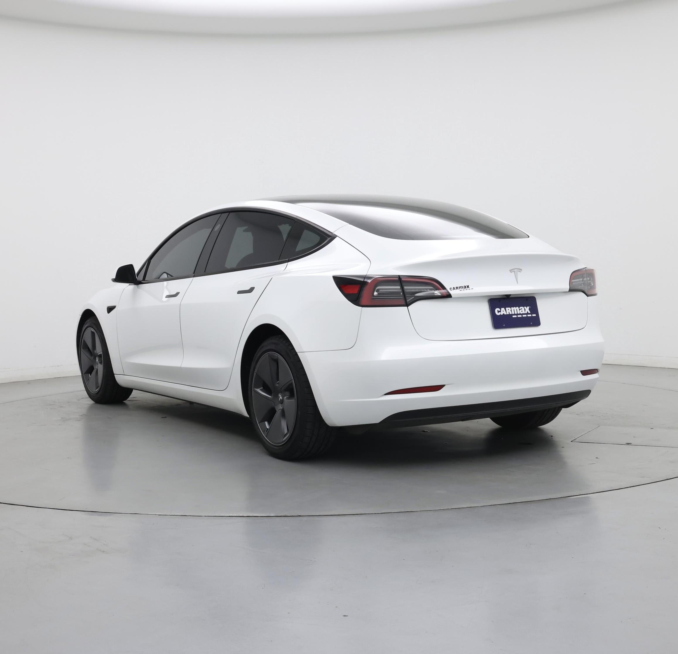 Thumbnail: 2023 Tesla Model 3 - 2
