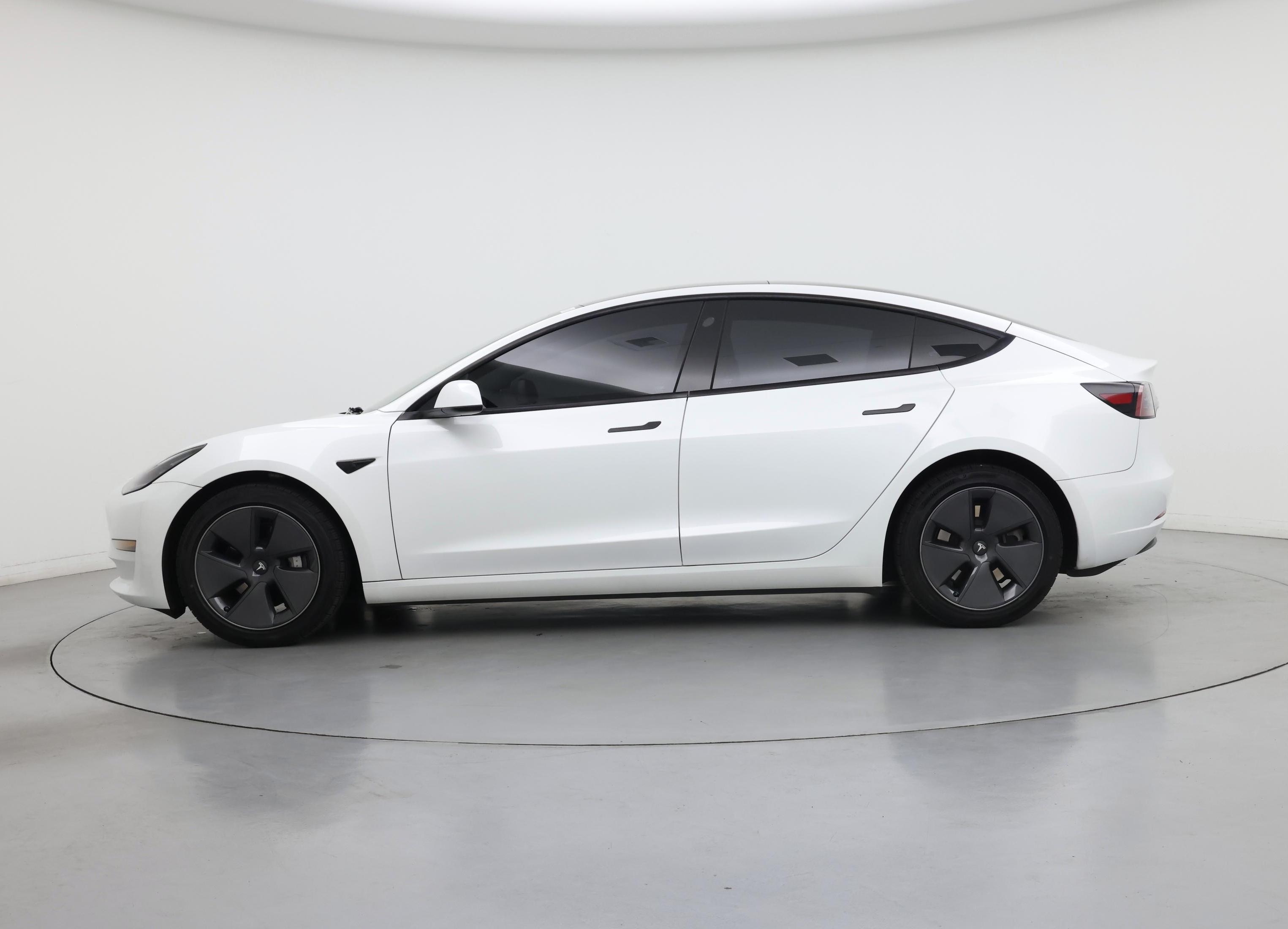 Thumbnail: 2023 Tesla Model 3 - 3