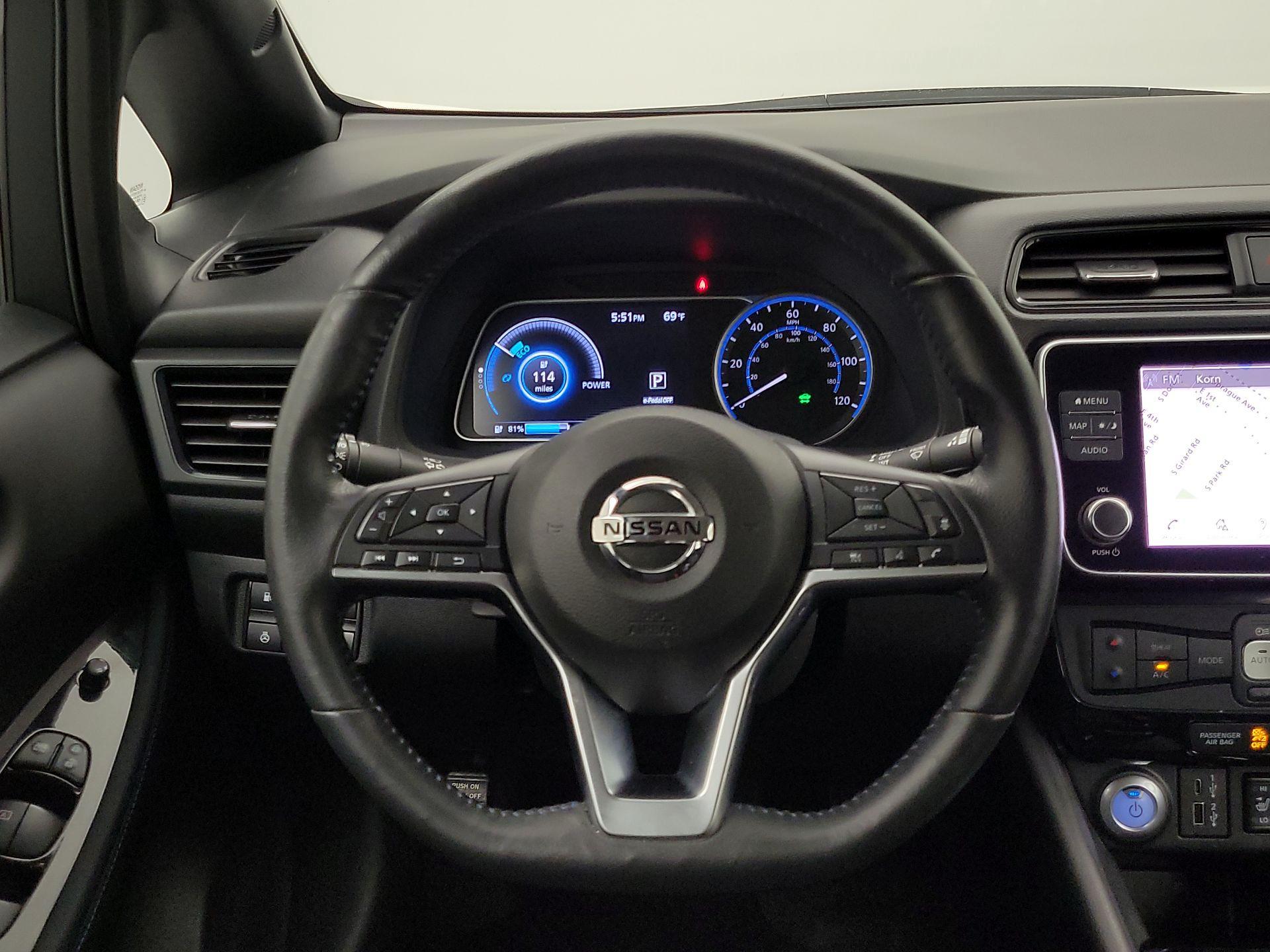 Thumbnail: 2022 Nissan Leaf - 10