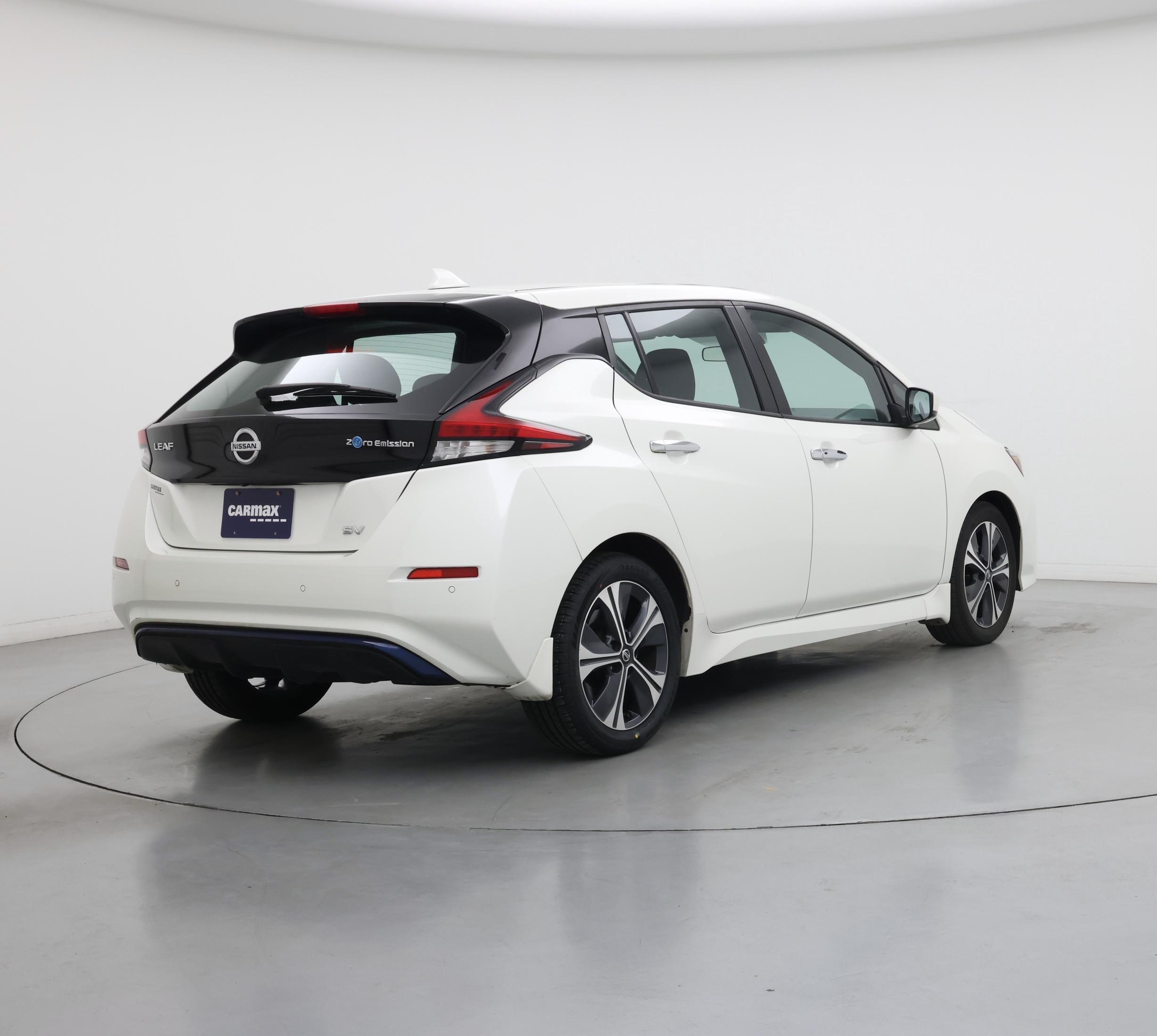 Thumbnail: 2022 Nissan Leaf - 8