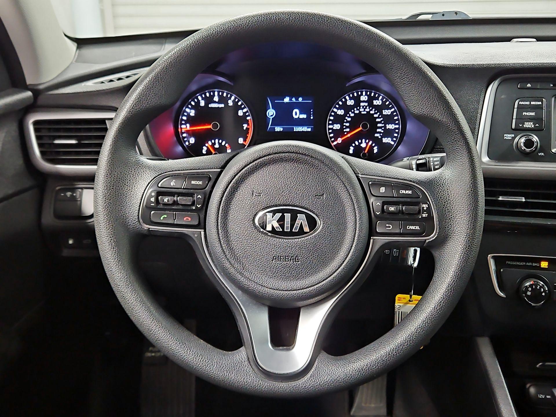 Thumbnail: 2017 Kia Optima - 10