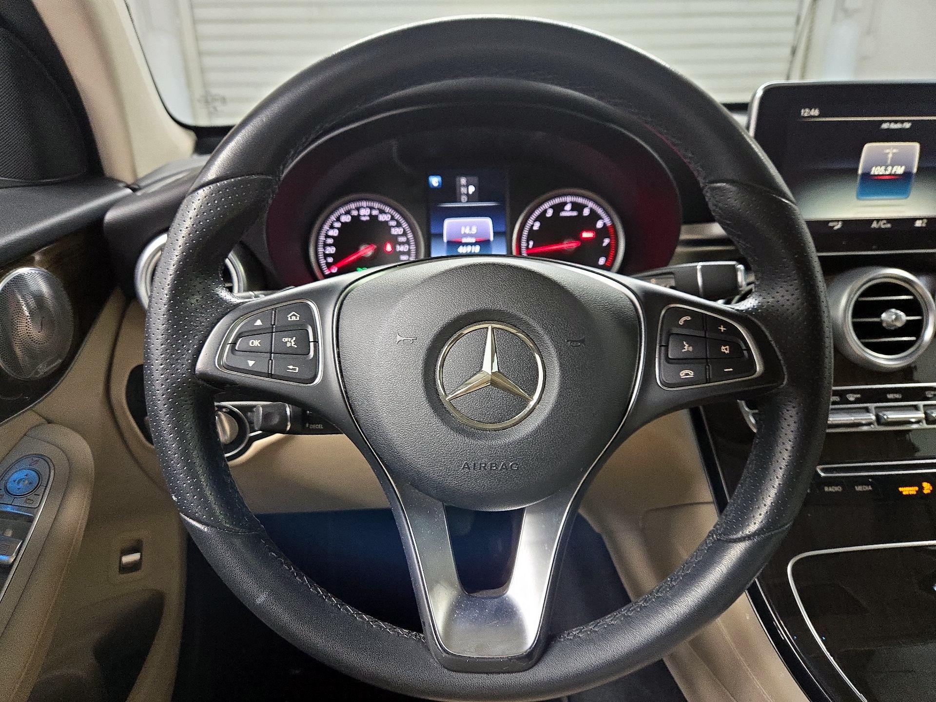 Thumbnail: 2017 Mercedes-Benz GLC - 10