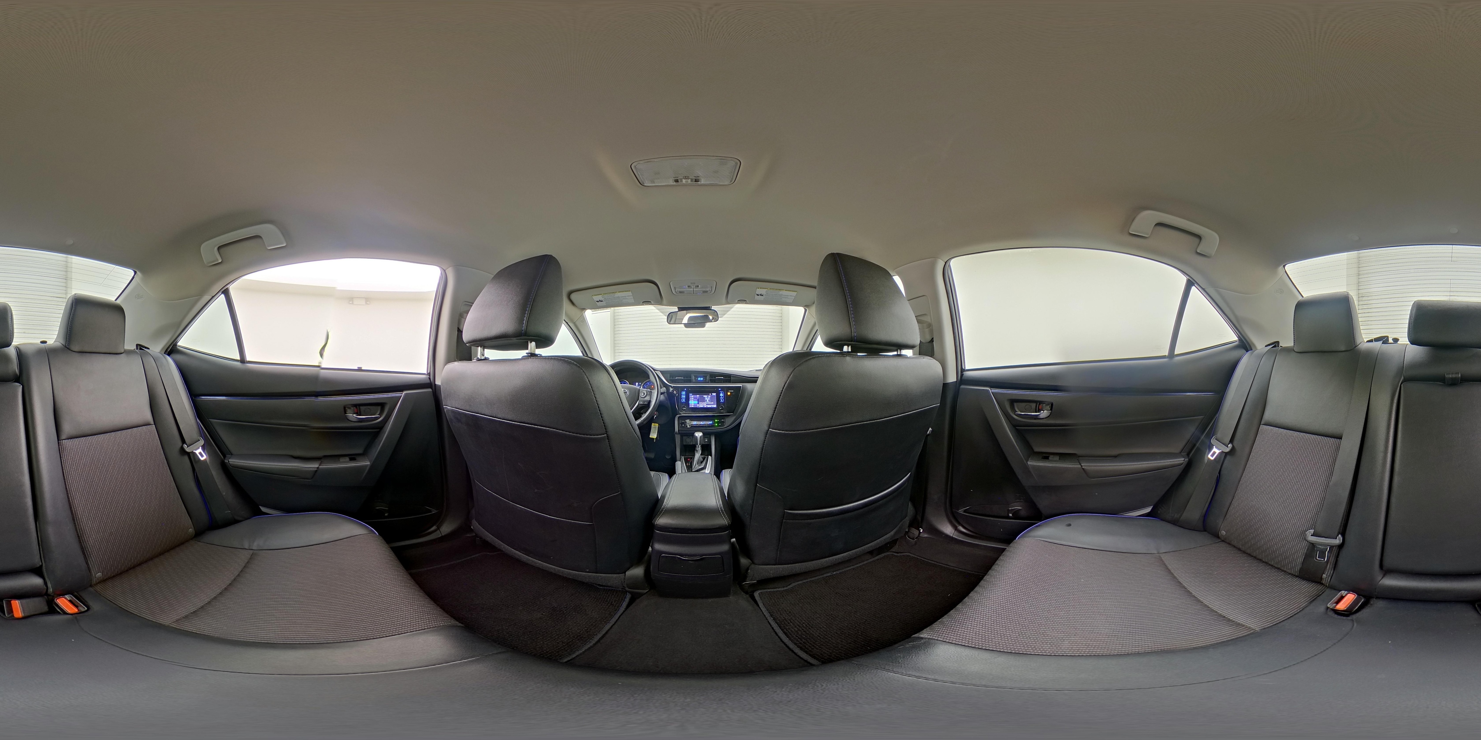 2017 Toyota Corolla SE - Photo 25