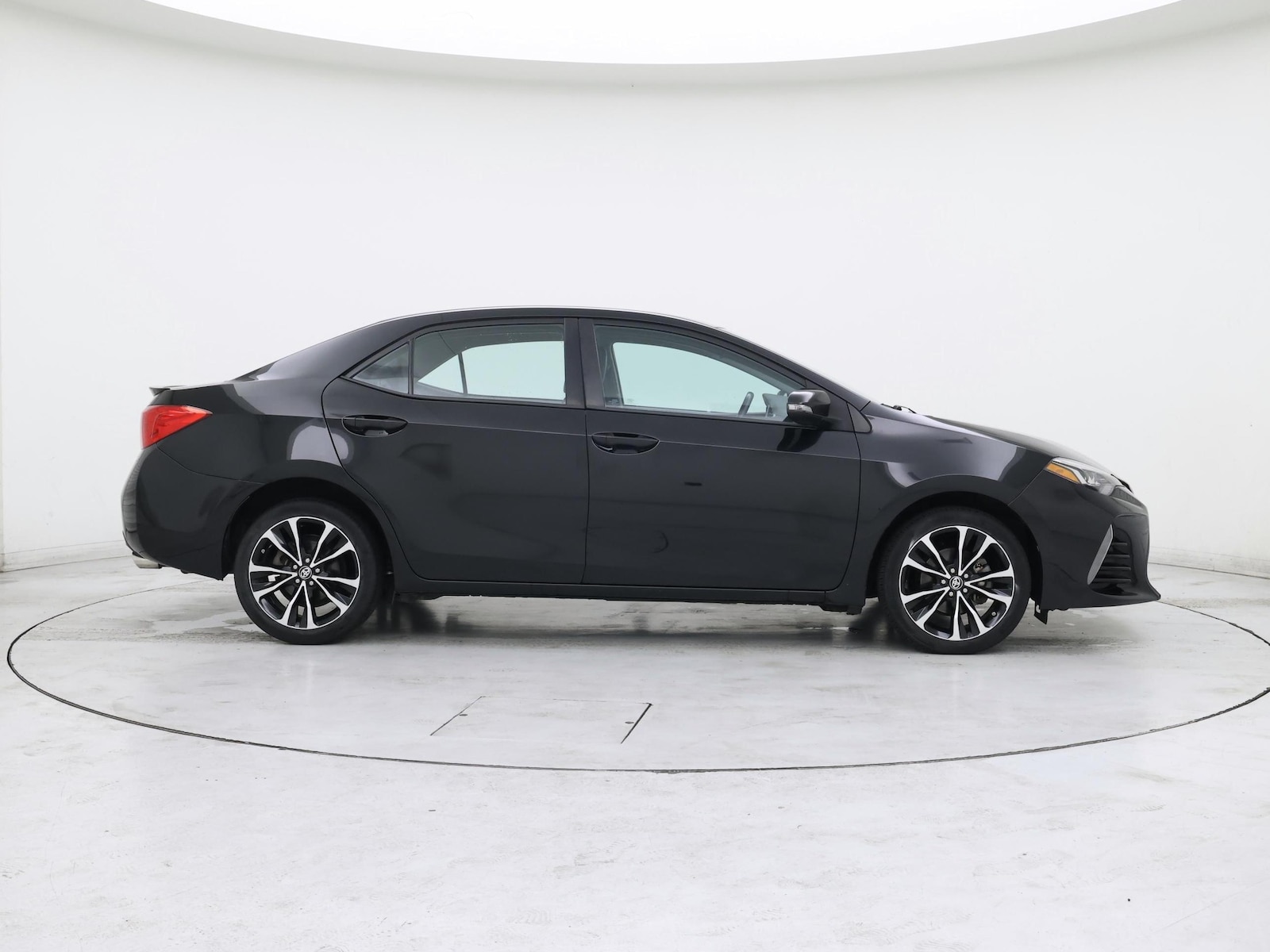 2017 Toyota Corolla SE - Photo 8
