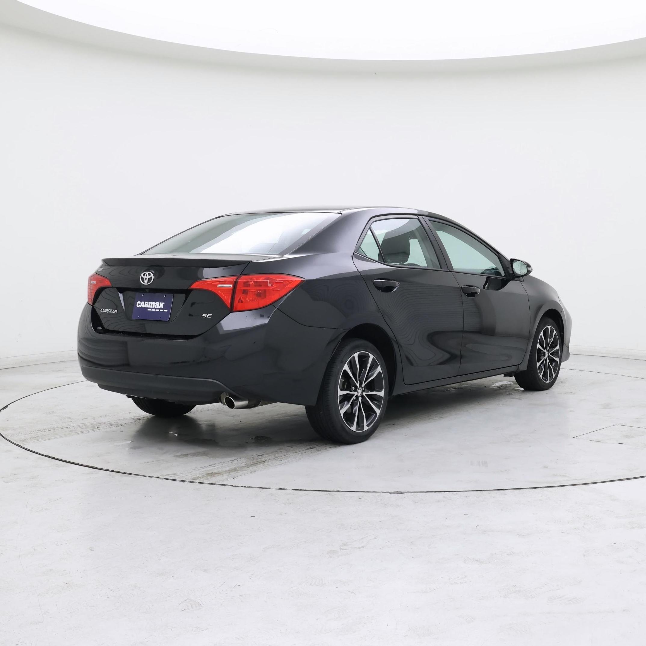 Thumbnail: 2017 Toyota Corolla - 8