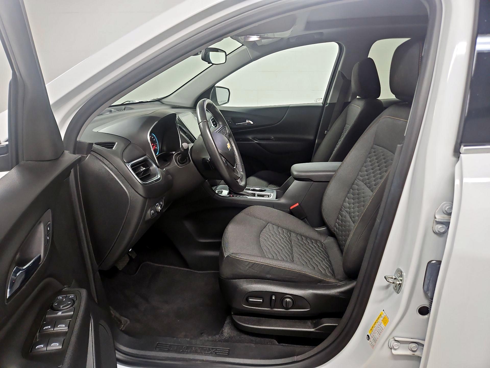 Thumbnail: 2020 Chevrolet Equinox - 11