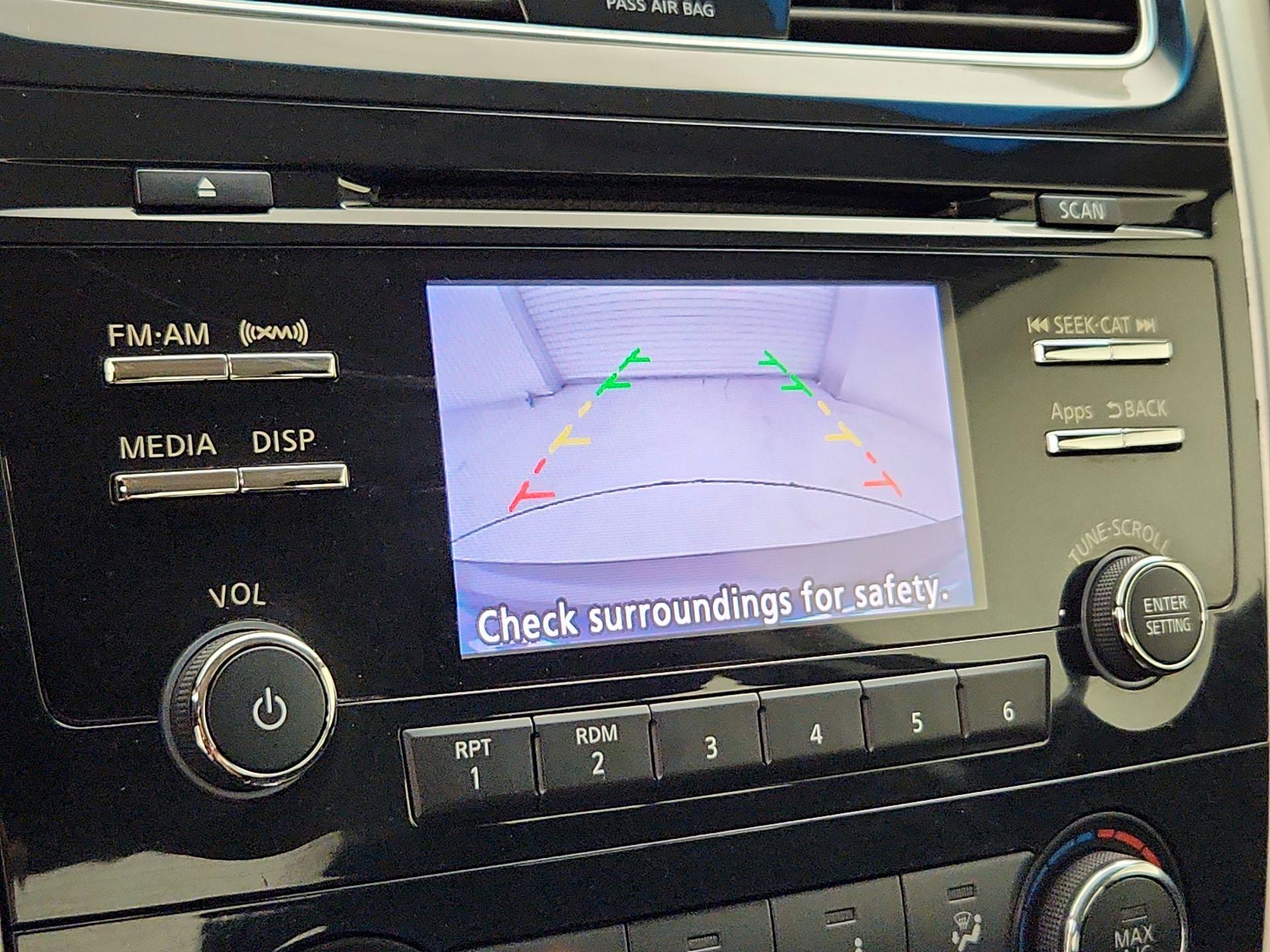Thumbnail: 2014 Nissan Altima - 14