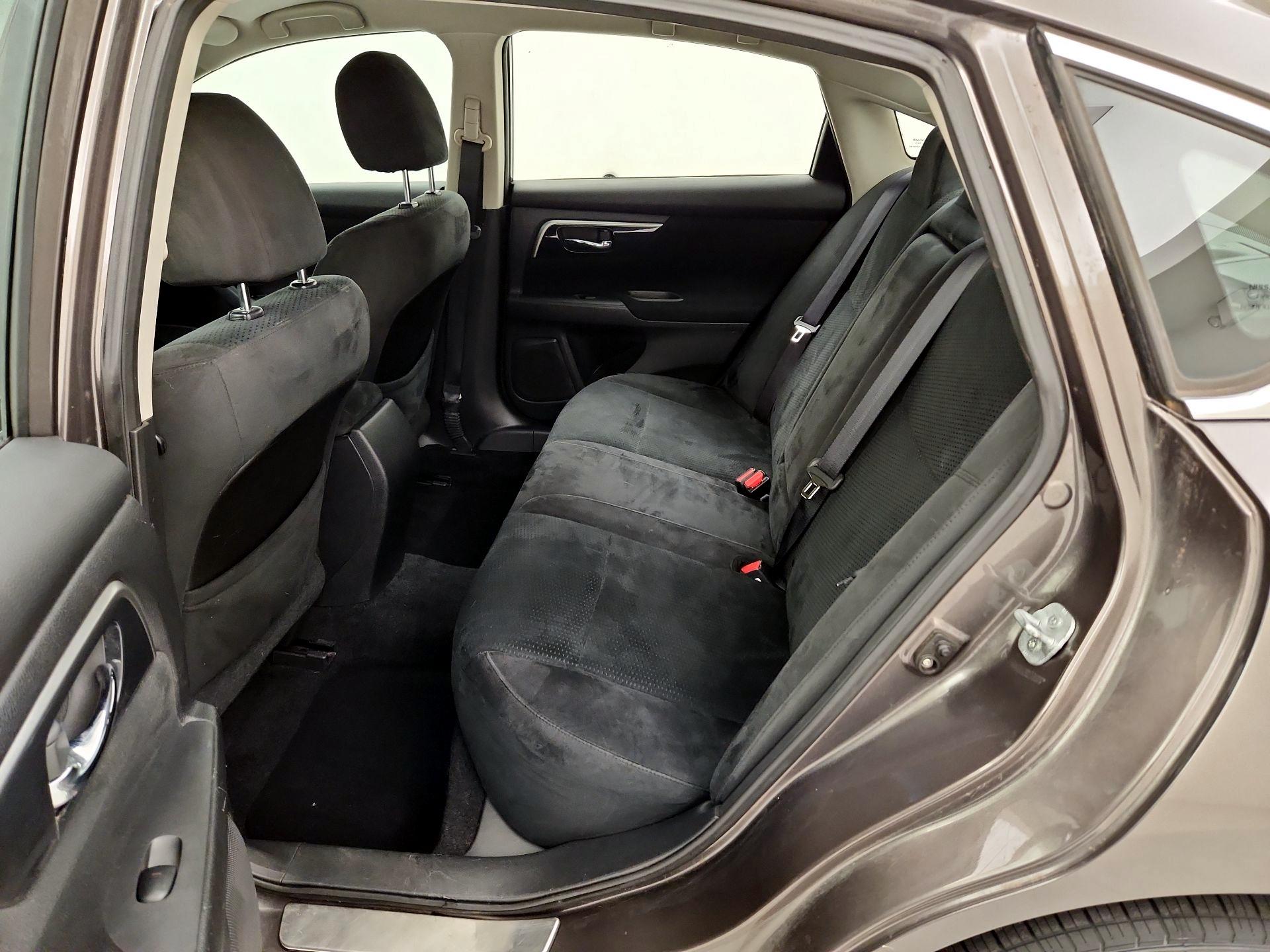 Thumbnail: 2014 Nissan Altima - 19