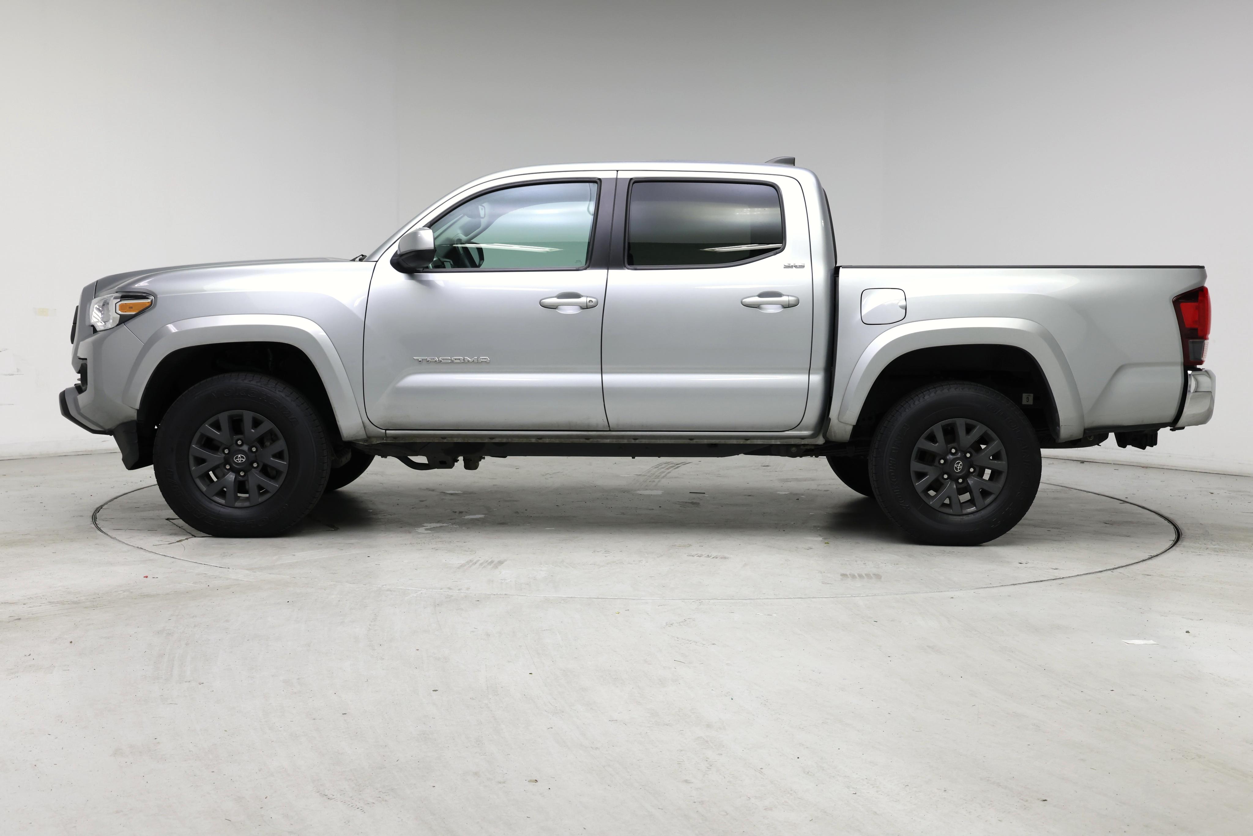Thumbnail: 2023 Toyota Tacoma - 3